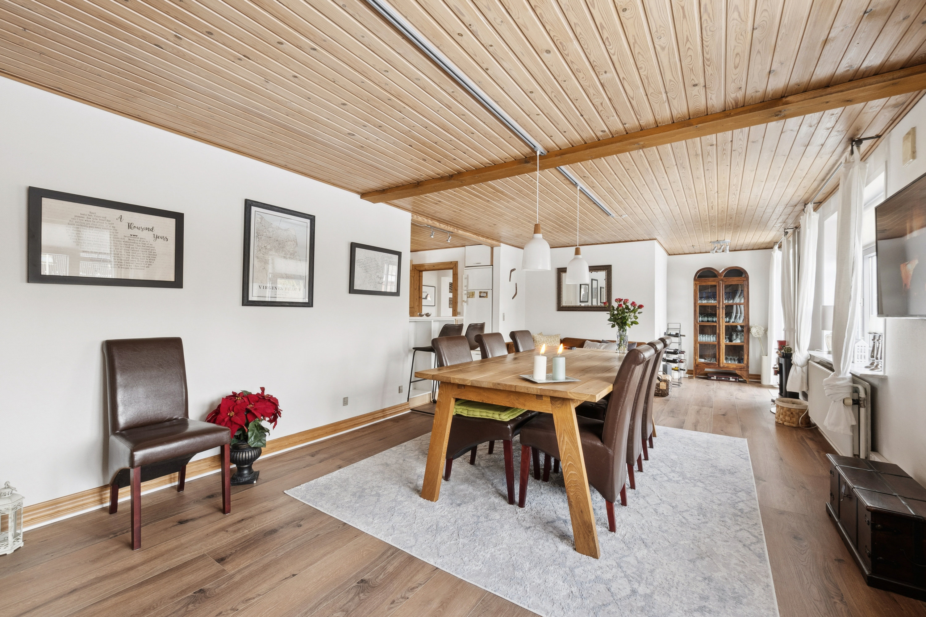 Fremhævet stue billede i fuldskærmstilstand. Billede af Ørumvej 59, Sdr Ørum, 7840 Højslev