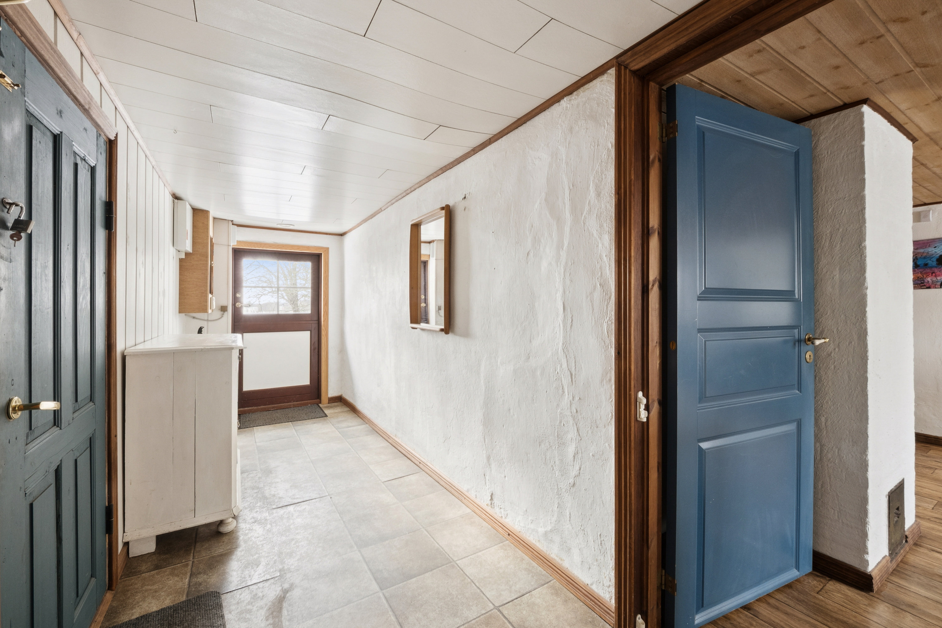 Fremhævet gang billede i fuldskærmstilstand. Billede af Kalundborgvej 20, Vejerslev, 7980 Vils