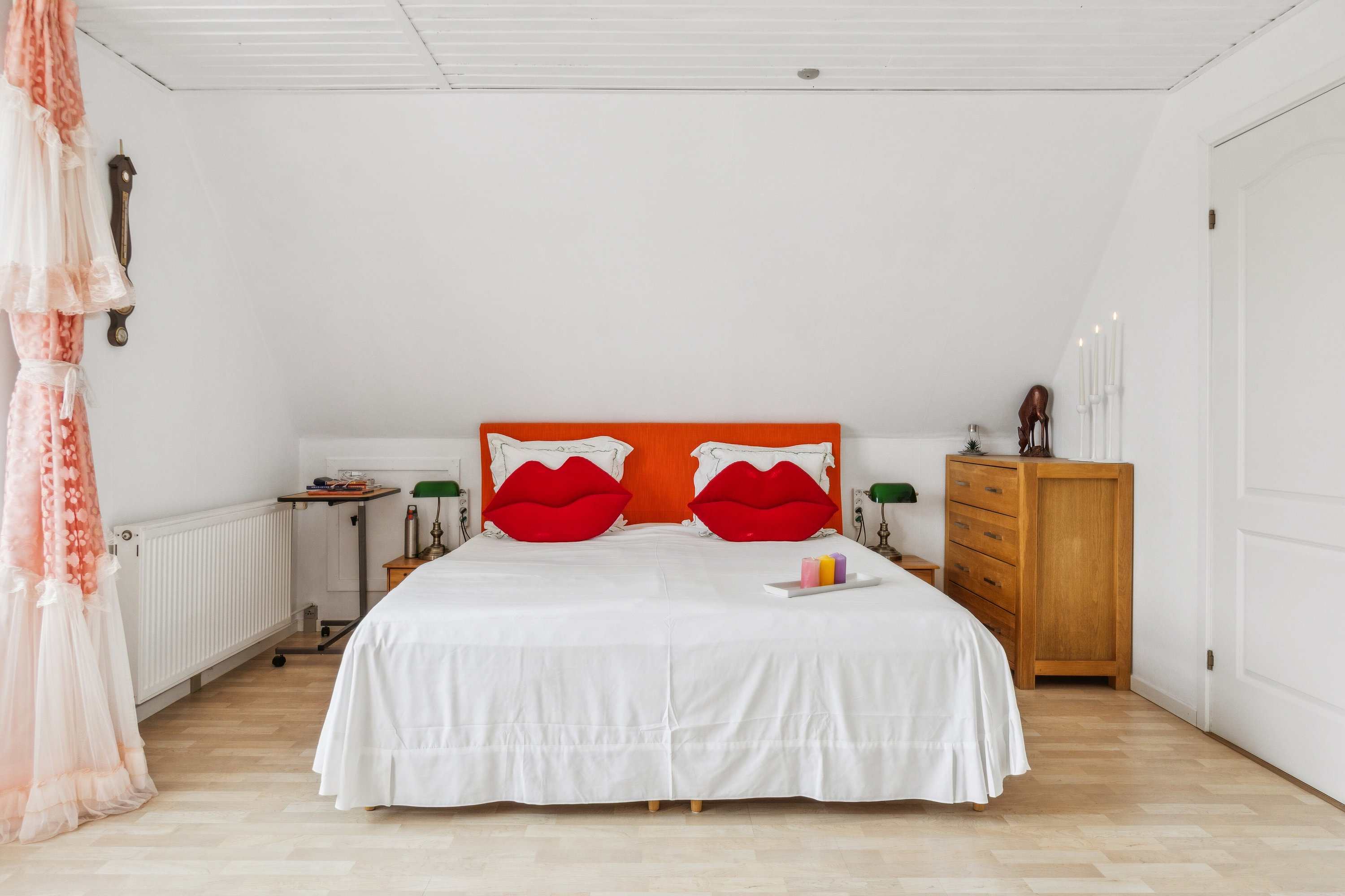 Fremhævet soveværelse billede i fuldskærmstilstand. Billede af Figenvej 75, 4700 Næstved