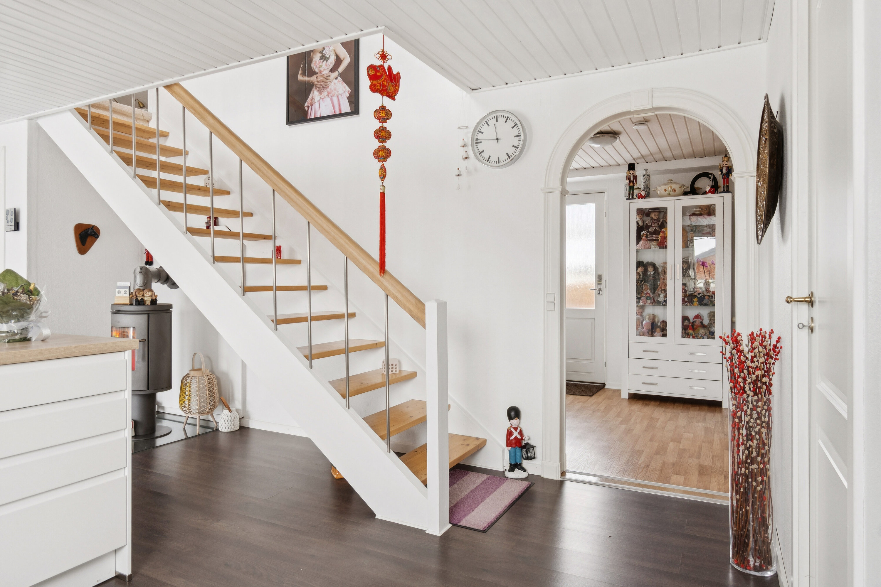 Fremhævet køkken/alrum billede i fuldskærmstilstand. Billede af Figenvej 75, 4700 Næstved