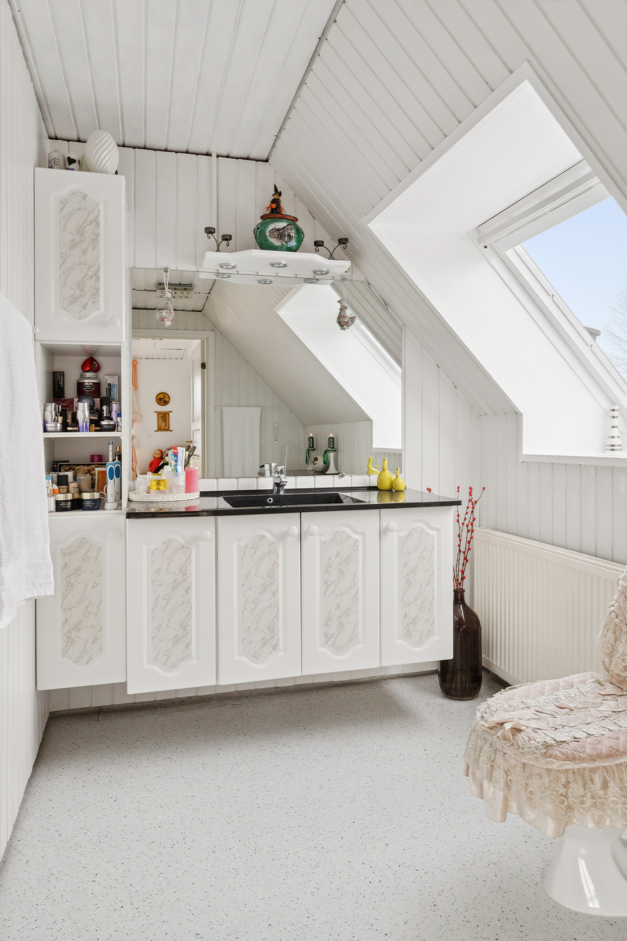 Fremhævet soveværelse billede i fuldskærmstilstand. Billede af Figenvej 75, 4700 Næstved