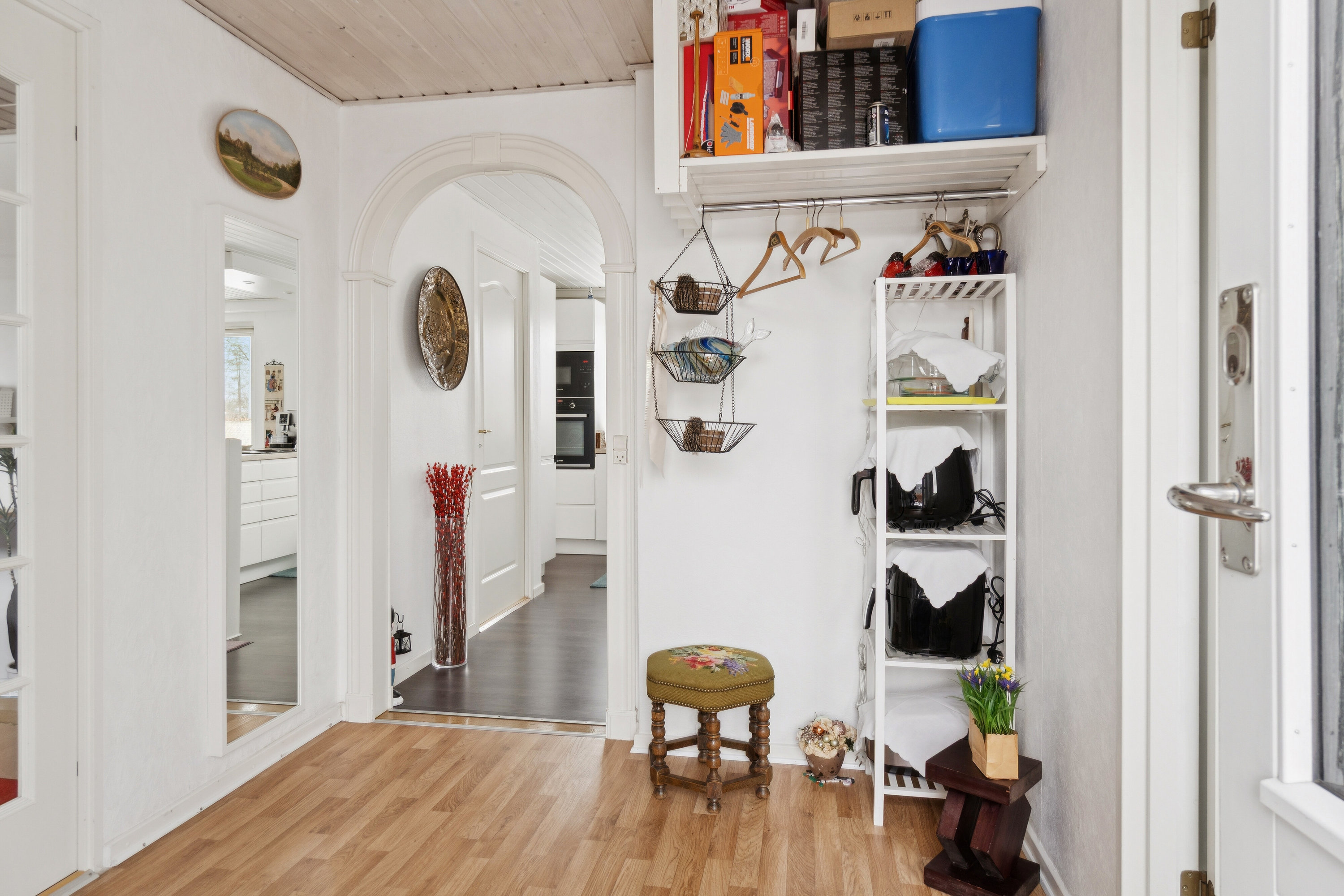 Fremhævet indendørs billede i fuldskærmstilstand. Billede af Figenvej 75, 4700 Næstved