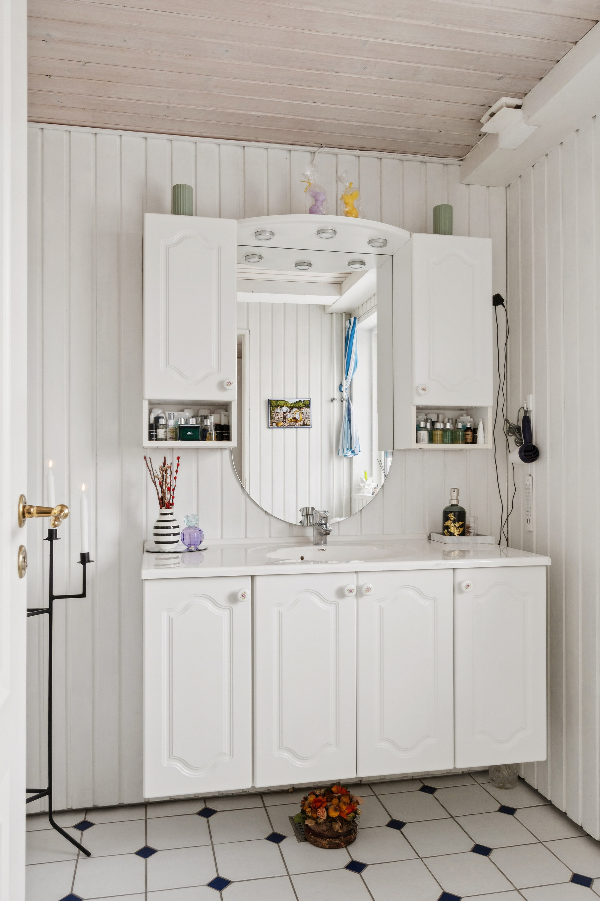 Fremhævet badeværelse billede i fuldskærmstilstand. Billede af Figenvej 75, 4700 Næstved