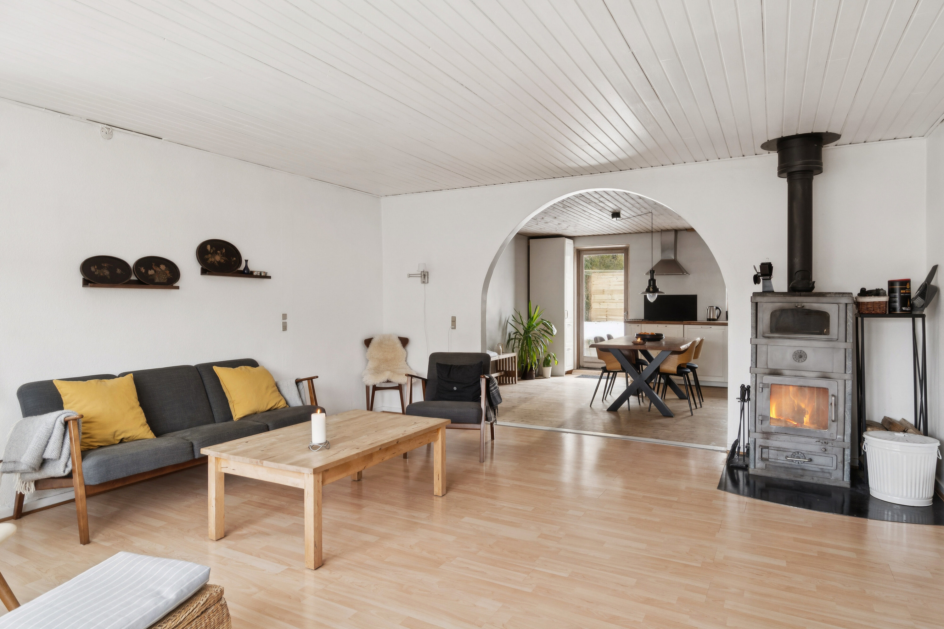 Fremhævet stue billede i fuldskærmstilstand. Billede af Smedestræde 11, Skibinge, 4720 Præstø