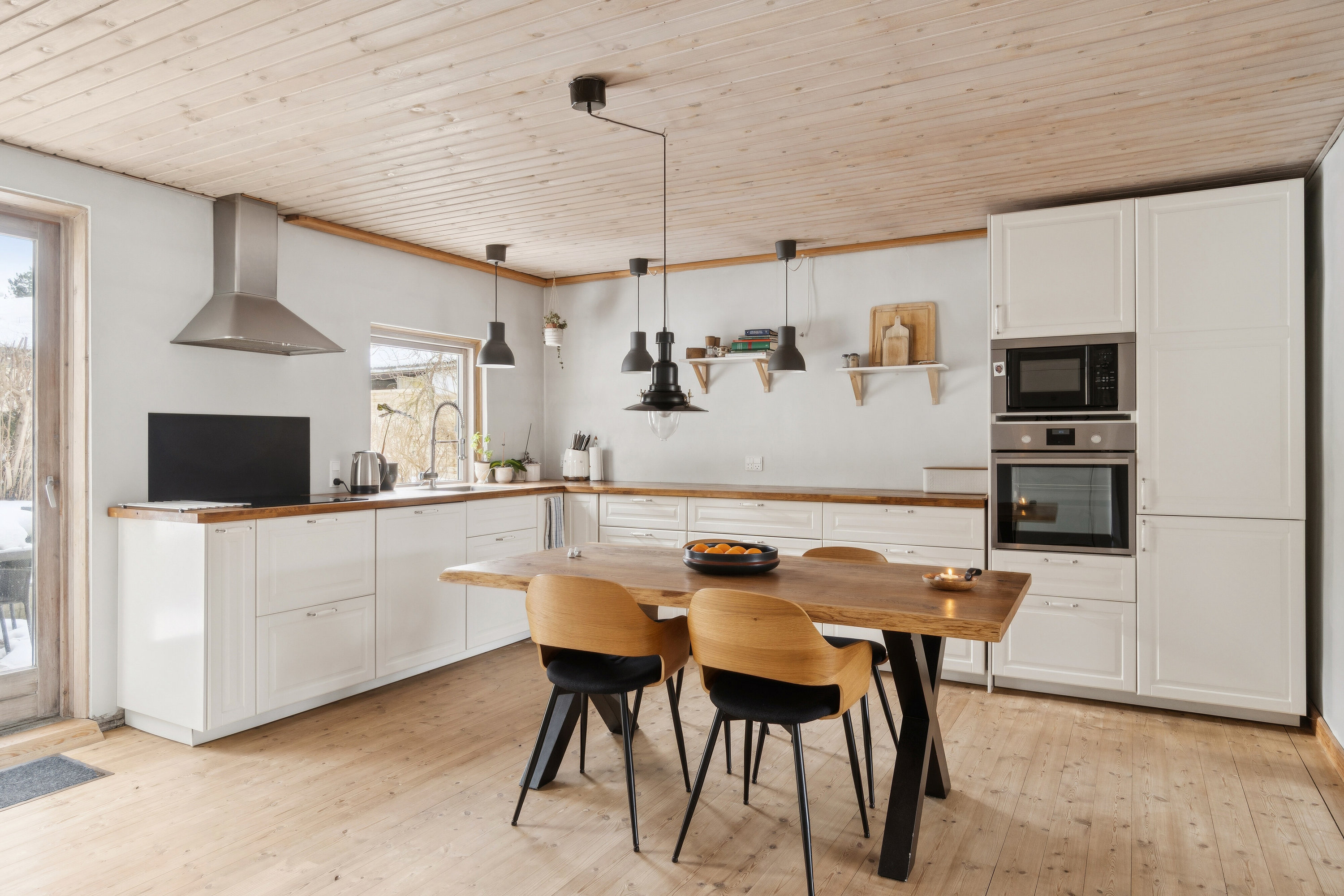 Fremhævet køkken billede i fuldskærmstilstand. Billede af Smedestræde 11, Skibinge, 4720 Præstø