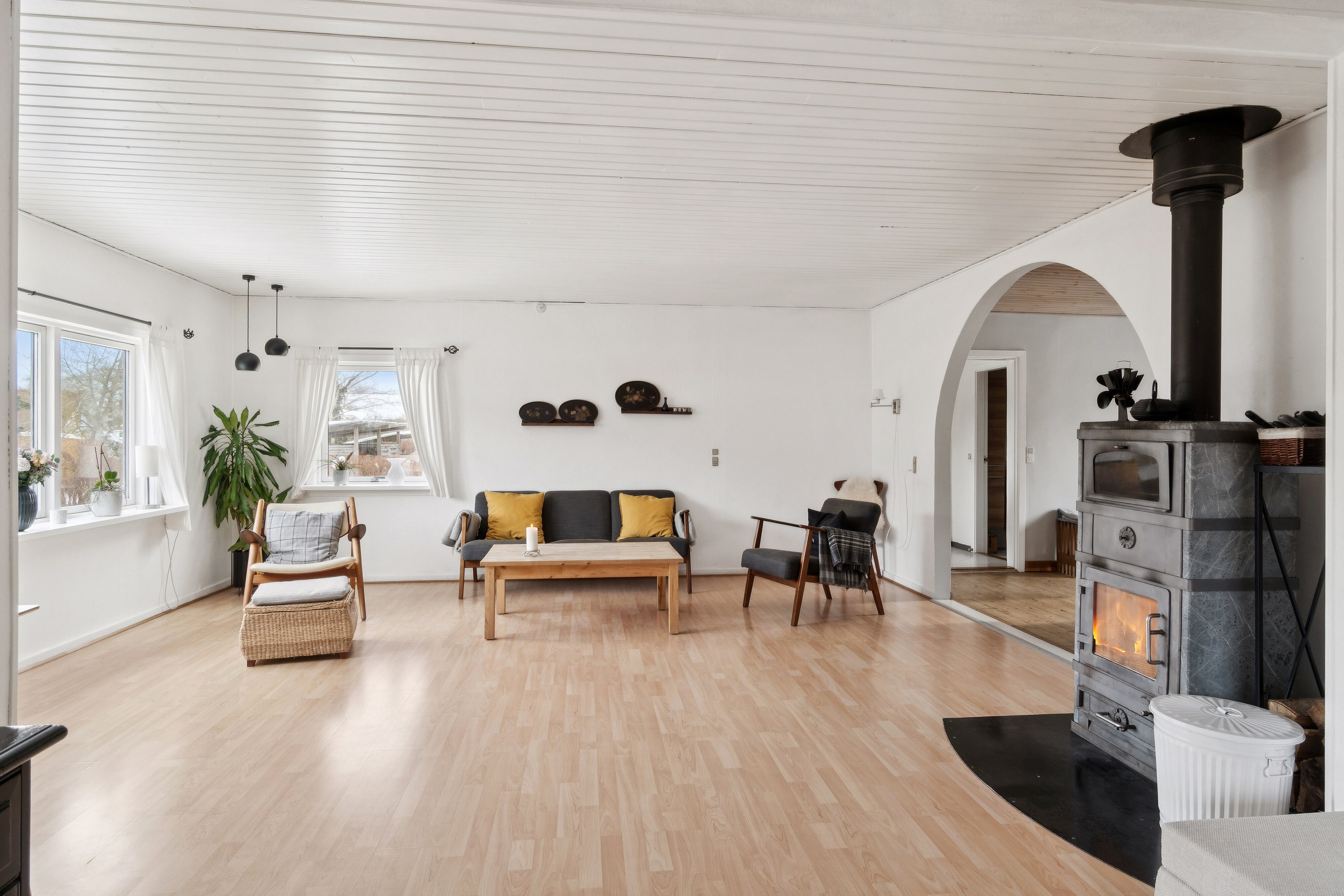 Fremhævet stue billede i fuldskærmstilstand. Billede af Smedestræde 11, Skibinge, 4720 Præstø