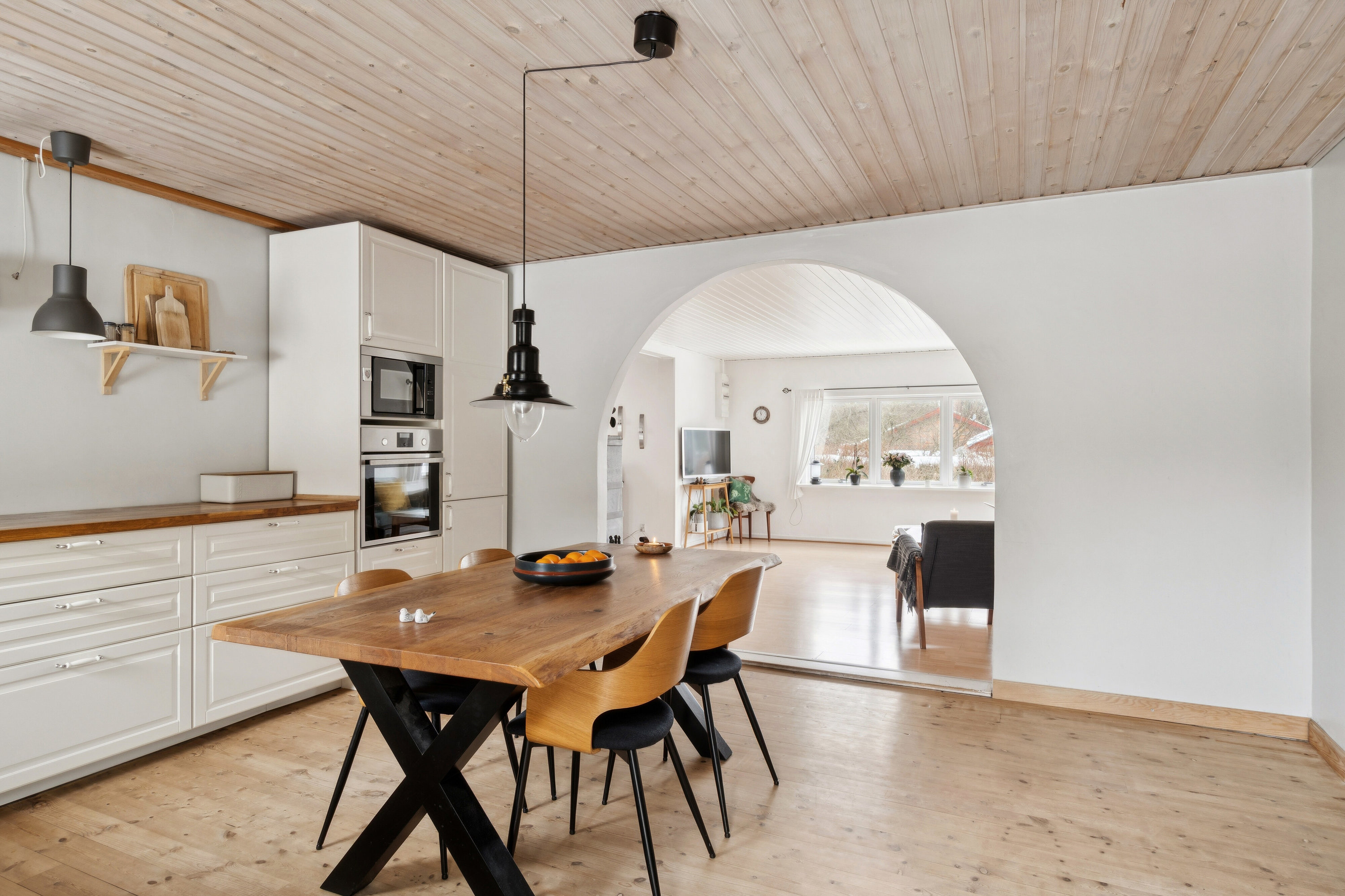 Fremhævet spisestue billede i fuldskærmstilstand. Billede af Smedestræde 11, Skibinge, 4720 Præstø