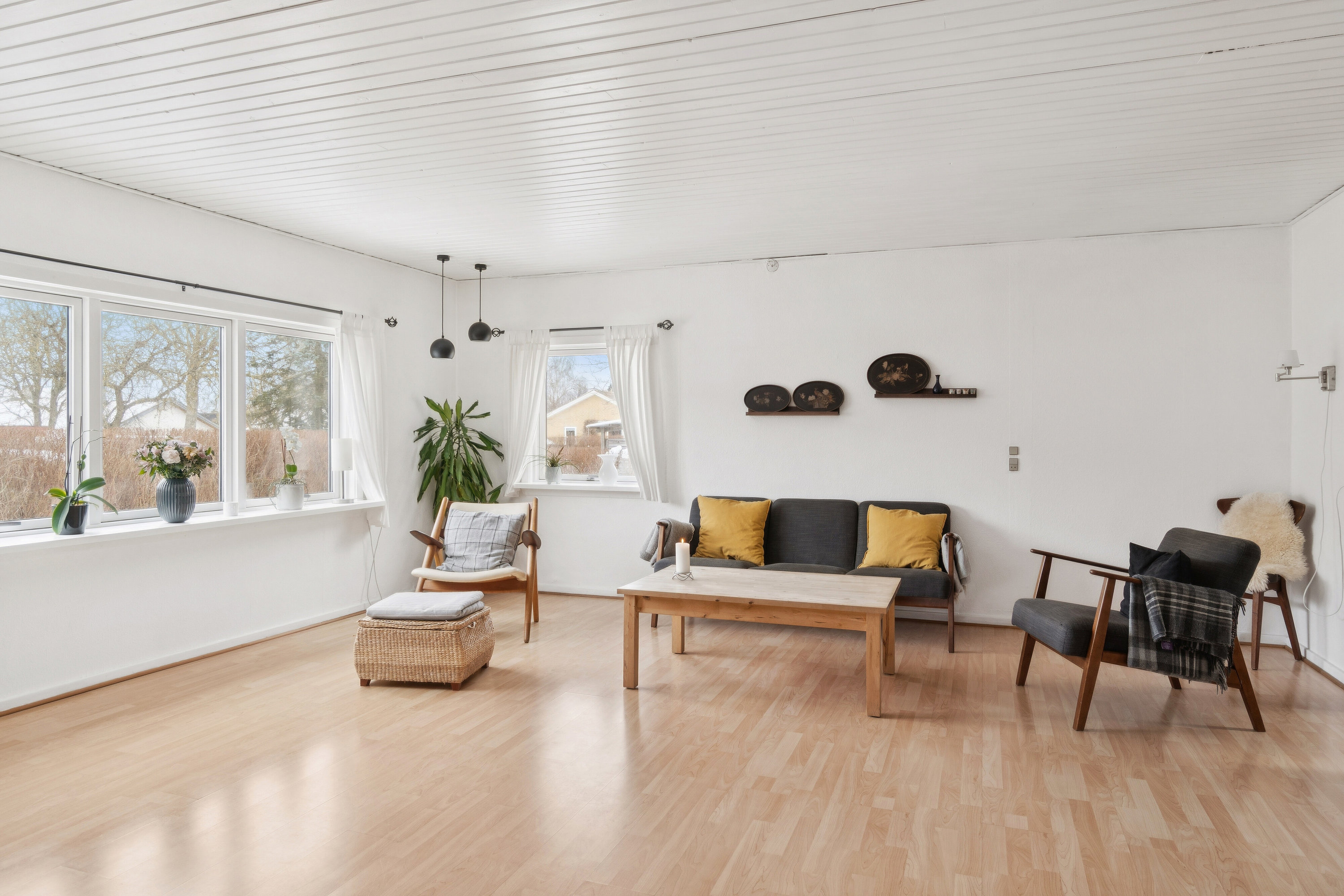 Fremhævet stue billede i fuldskærmstilstand. Billede af Smedestræde 11, Skibinge, 4720 Præstø