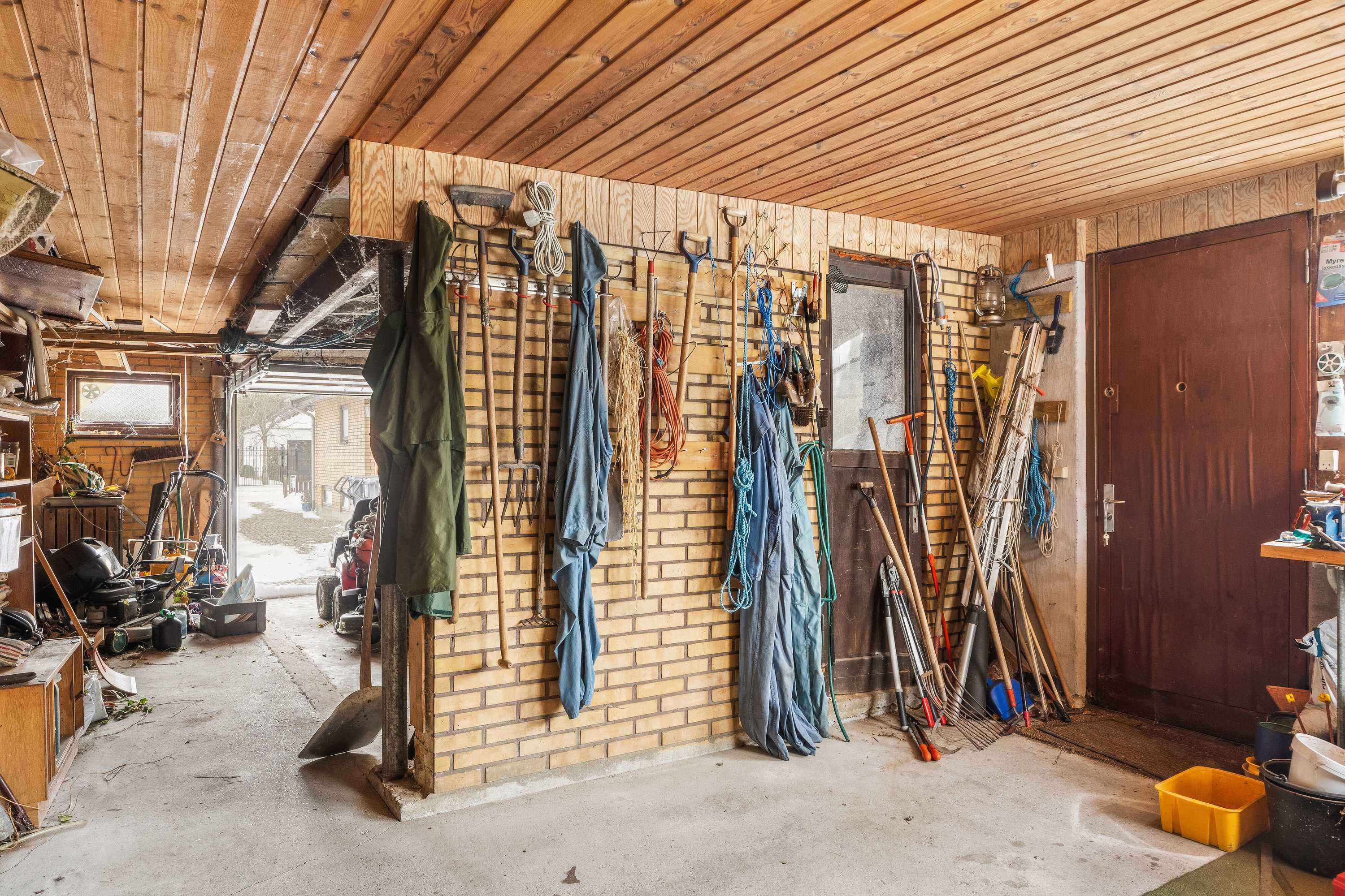 Fremhævet udhus/garage billede i fuldskærmstilstand. Billede af Lønborg Friis Vej 8, 9800 Hjørring