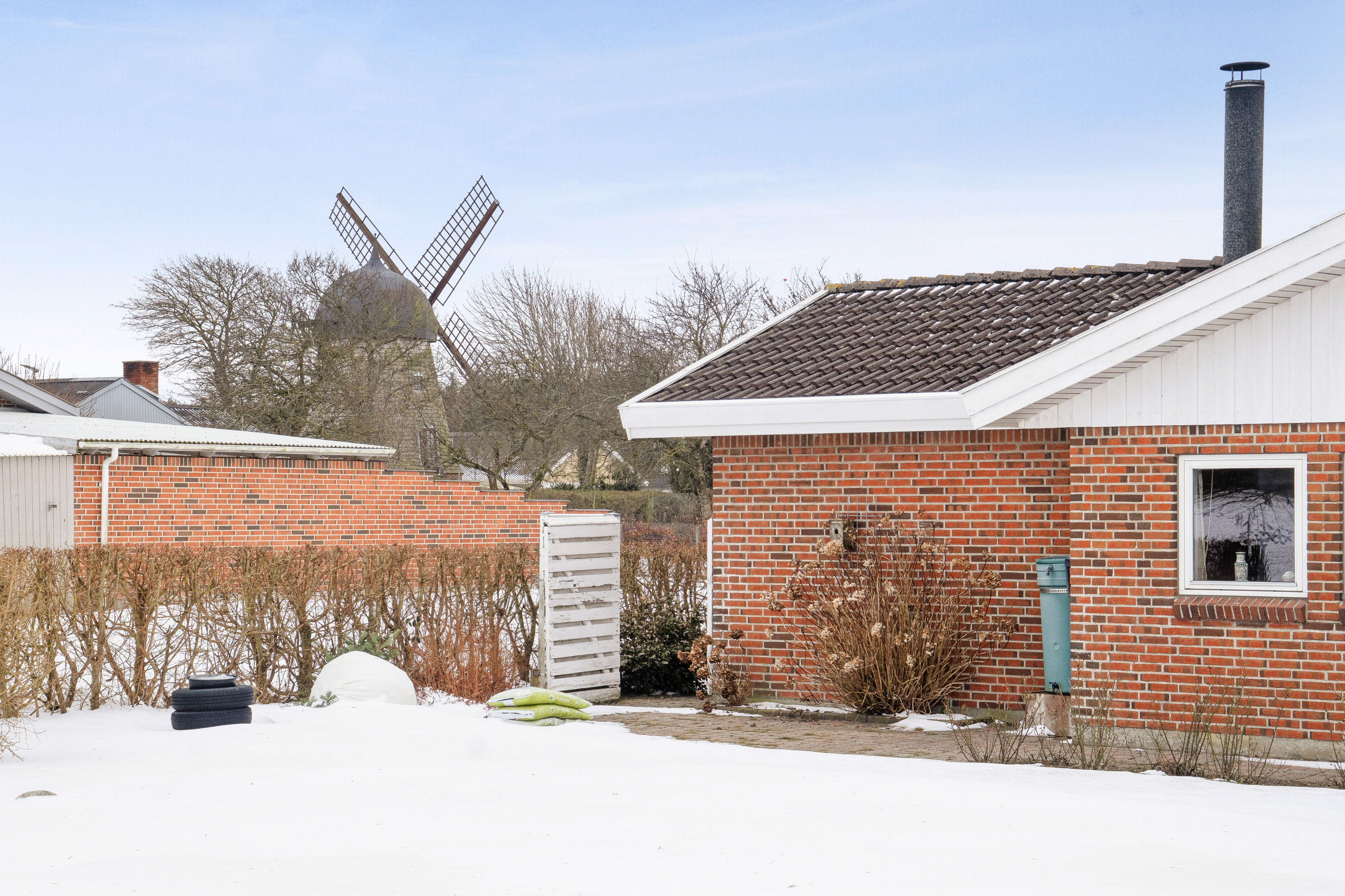 Fremhævet set fra haven billede i fuldskærmstilstand. Billede af Møllevænget 15, Lyngs, 7790 Thyholm