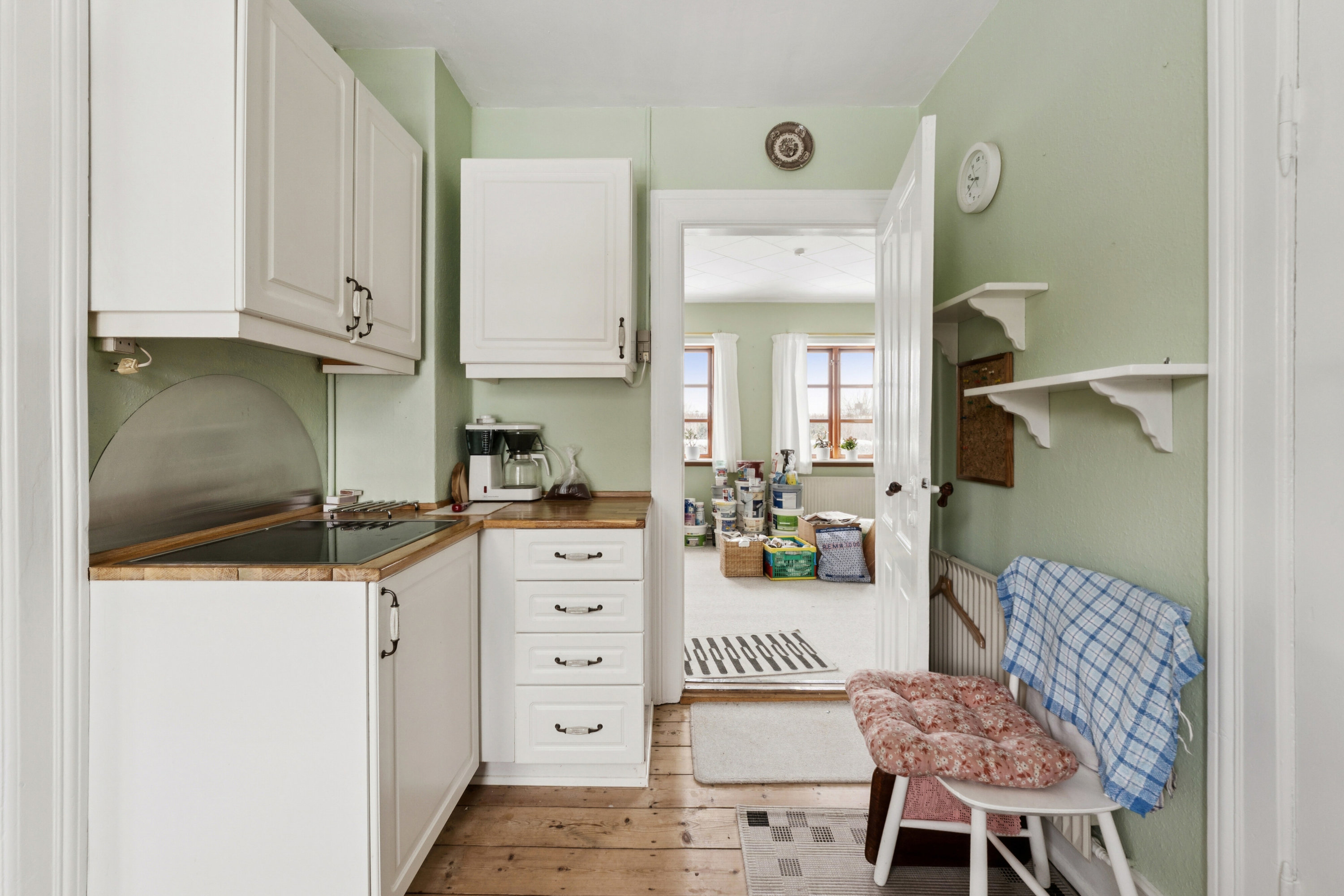 Fremhævet køkken billede i fuldskærmstilstand. Billede af Søndervej 34, Thurø, 5700 Svendborg
