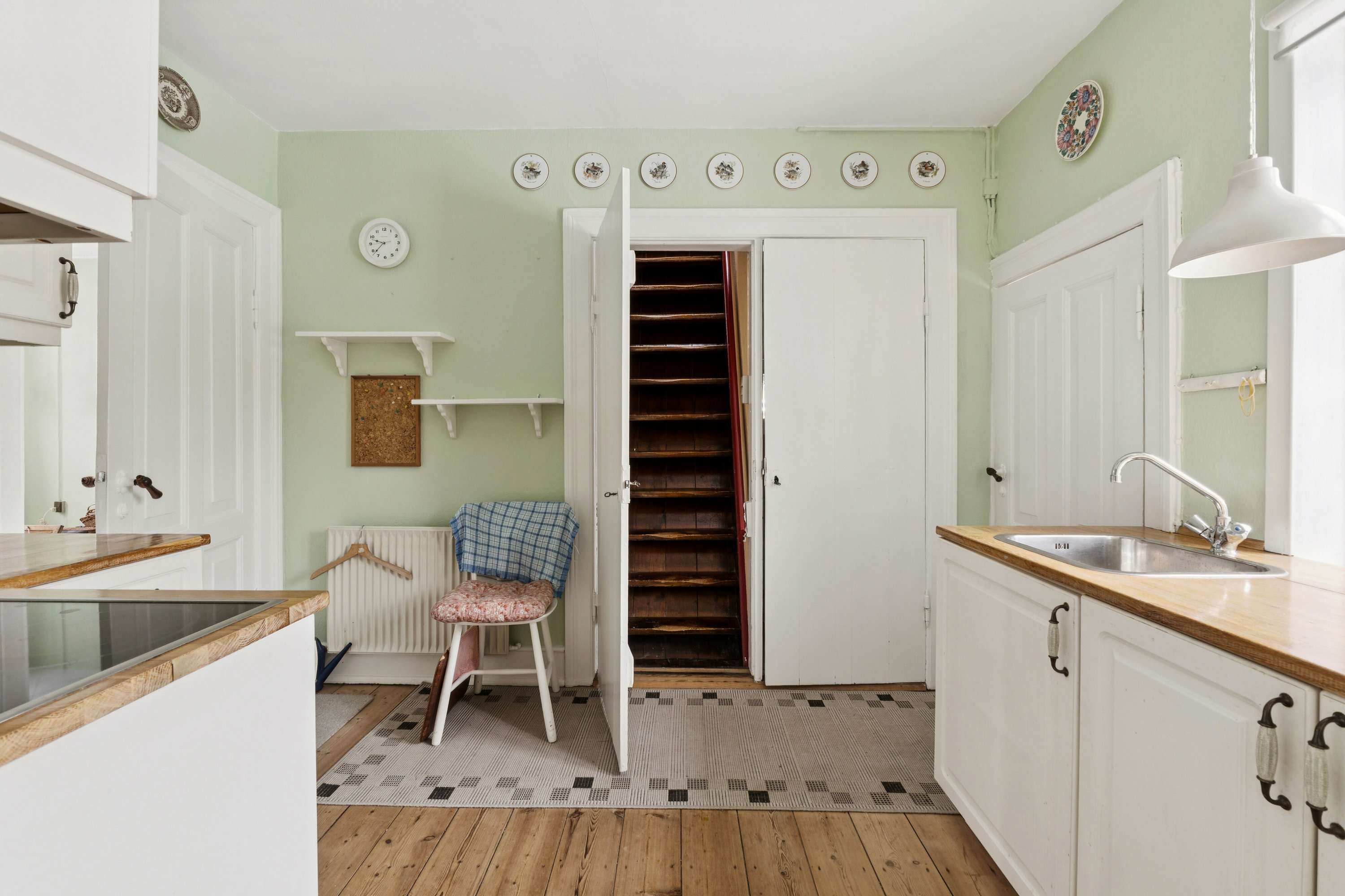 Fremhævet køkken billede i fuldskærmstilstand. Billede af Søndervej 34, Thurø, 5700 Svendborg