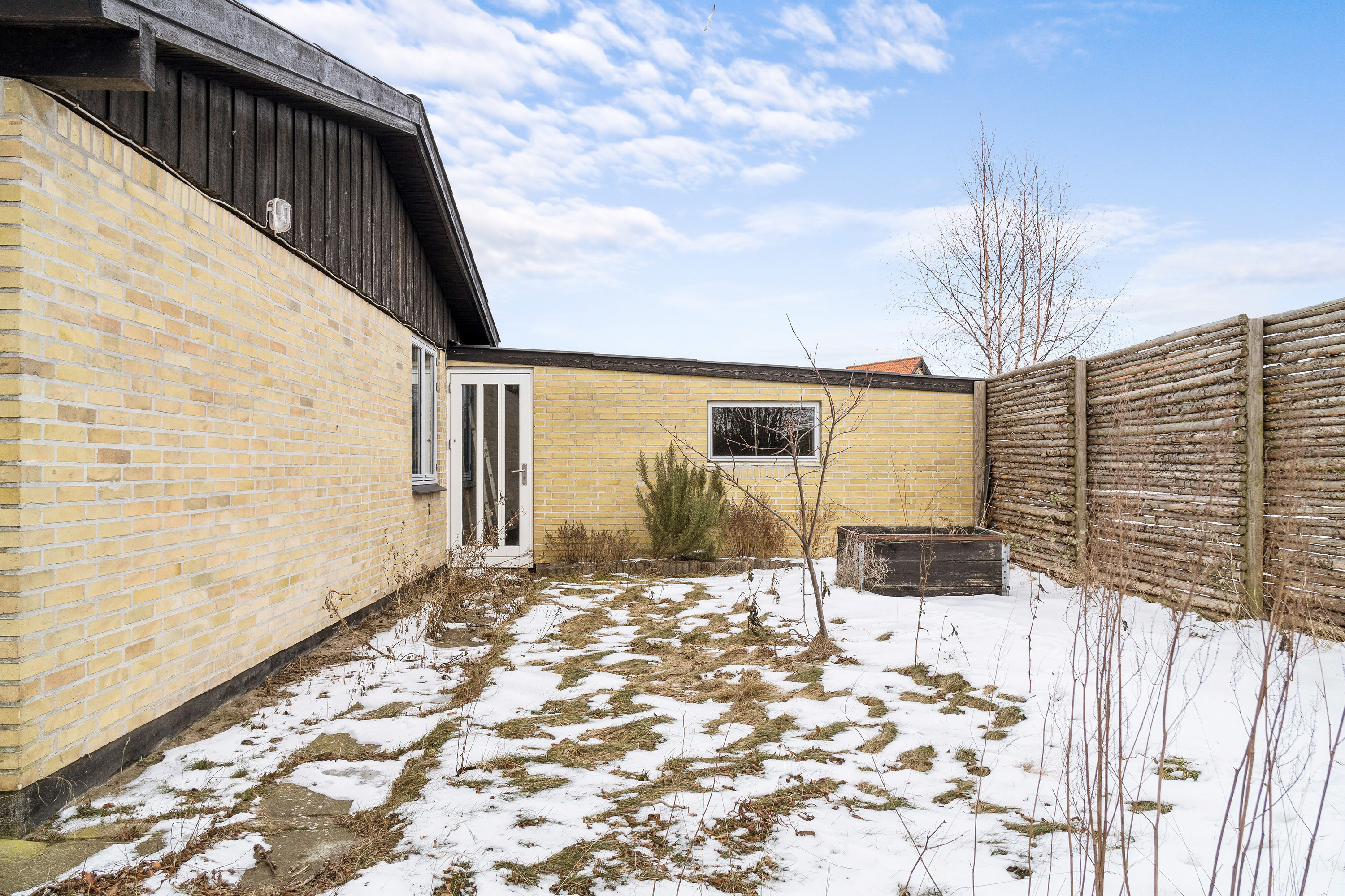 Fremhævet udendørs billede i fuldskærmstilstand. Billede af Kærmyssevej 7, Kregme, 3300 Frederiksværk