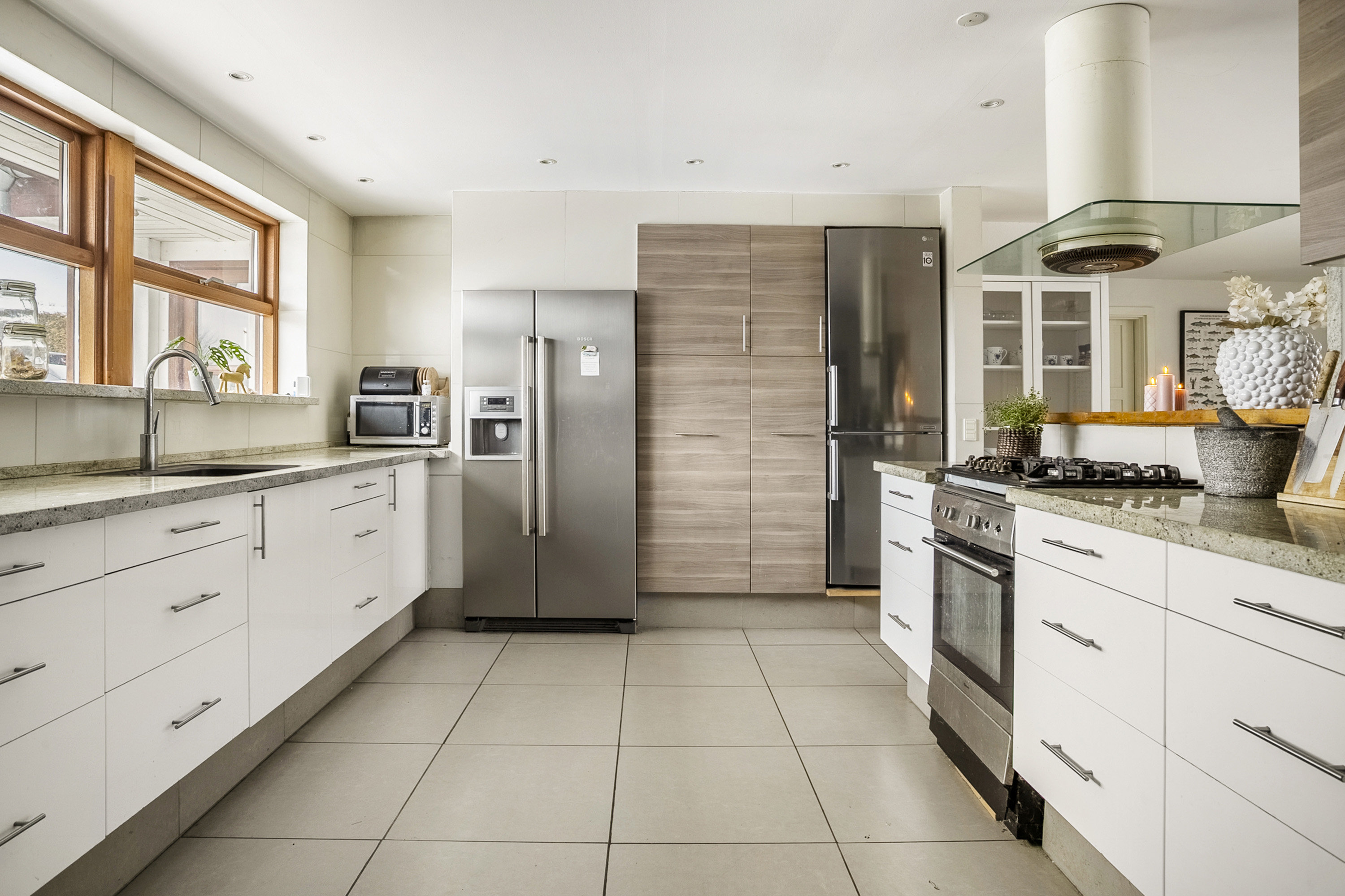 Fremhævet køkken billede i fuldskærmstilstand. Billede af Skovgårdsvej 2, 8700 Horsens