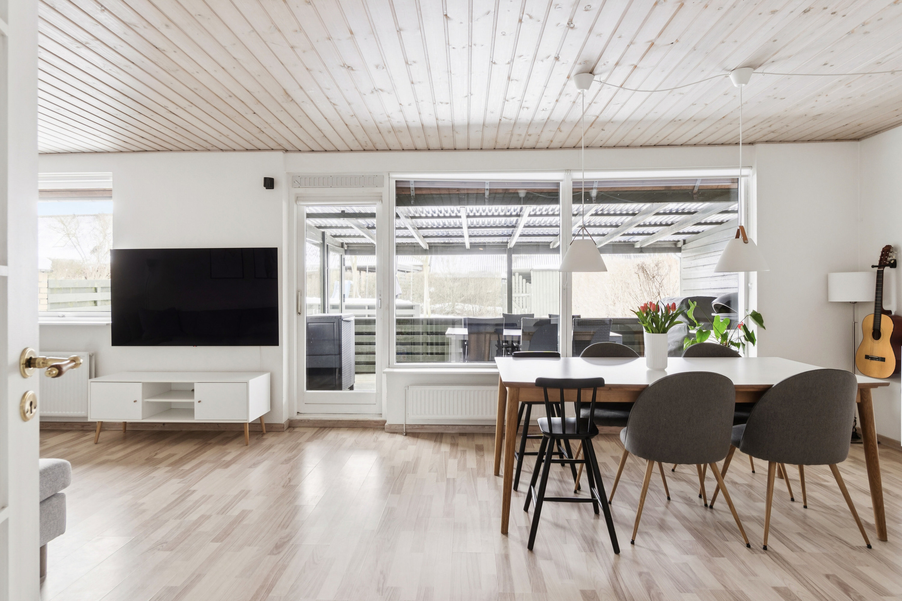 Fremhævet spisestue billede i fuldskærmstilstand. Billede af Snedronningvej 14, 4200 Slagelse