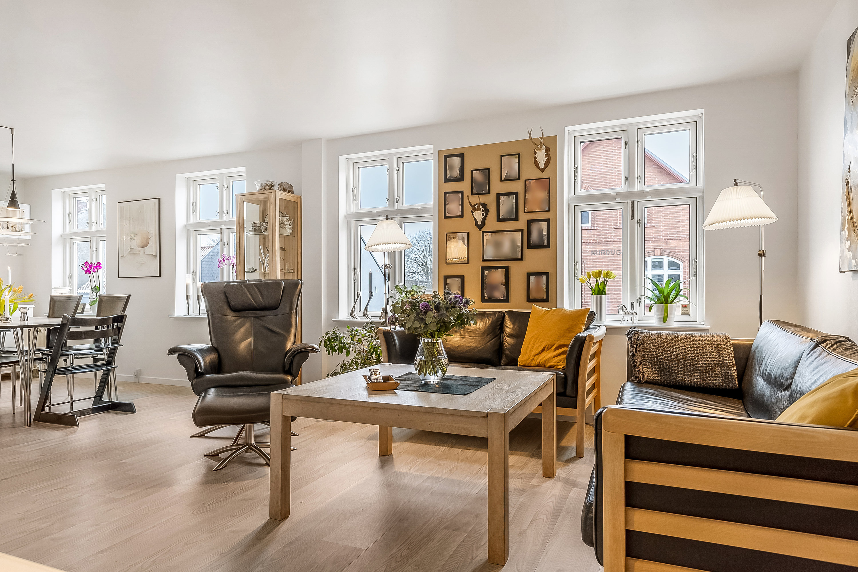 Fremhævet stue billede i fuldskærmstilstand. Billede af Seest Bakke 34, st.., 6000 Kolding