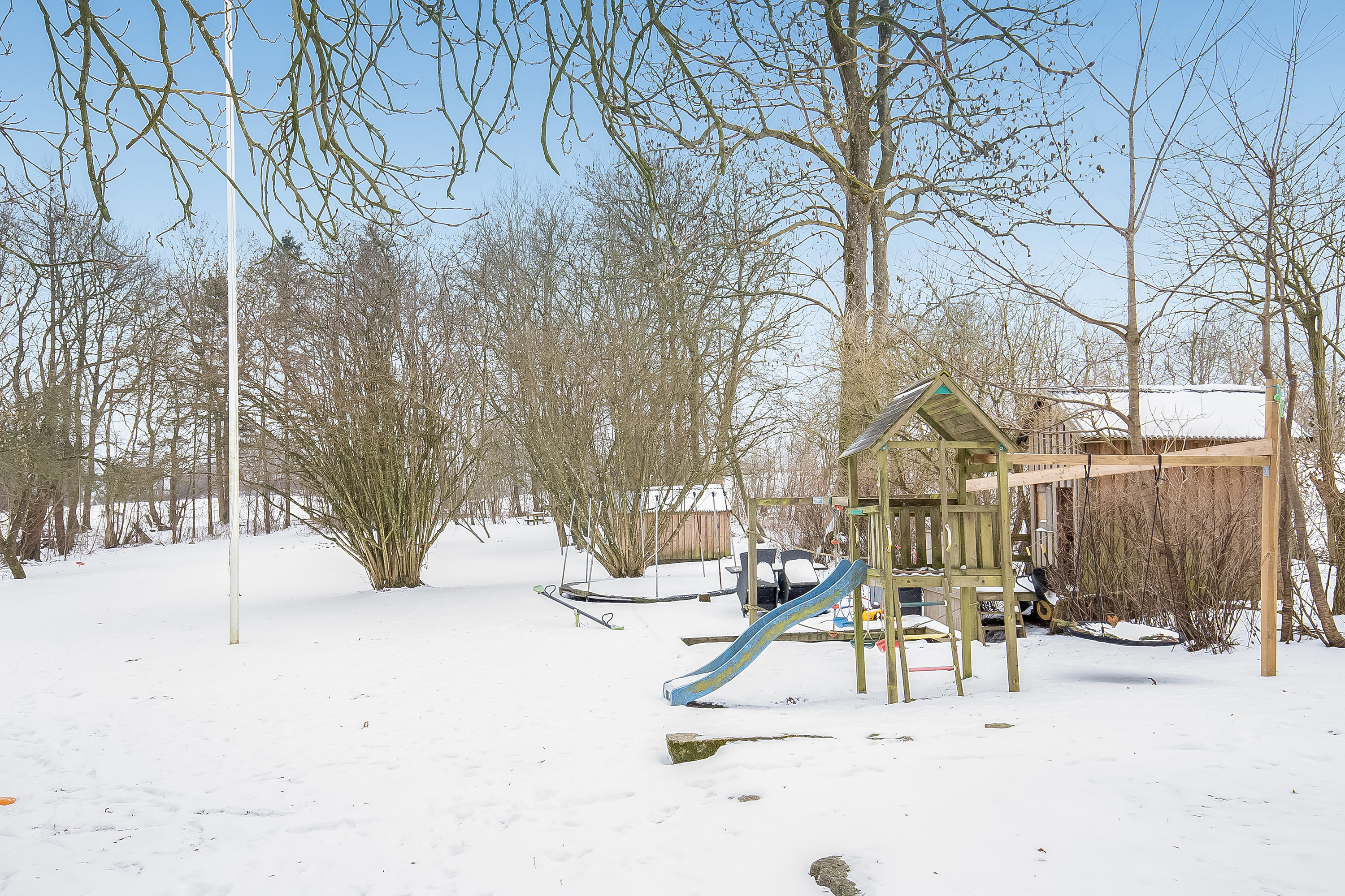 Fremhævet have billede i fuldskærmstilstand. Billede af Brakker Stationsvej 15, Brakker, 6040 Egtved