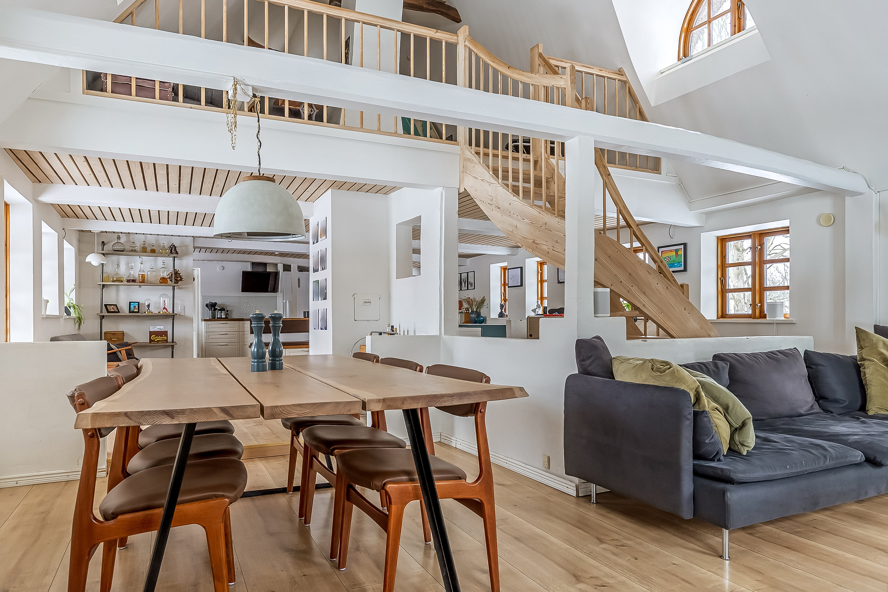 Fremhævet stue billede i fuldskærmstilstand. Billede af Brakker Stationsvej 15, Brakker, 6040 Egtved