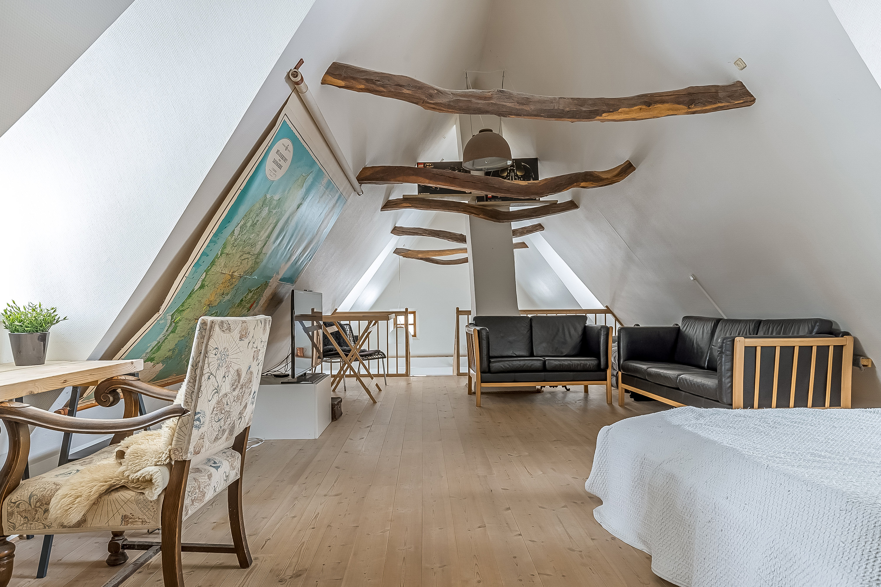 Fremhævet stue billede i fuldskærmstilstand. Billede af Brakker Stationsvej 15, Brakker, 6040 Egtved