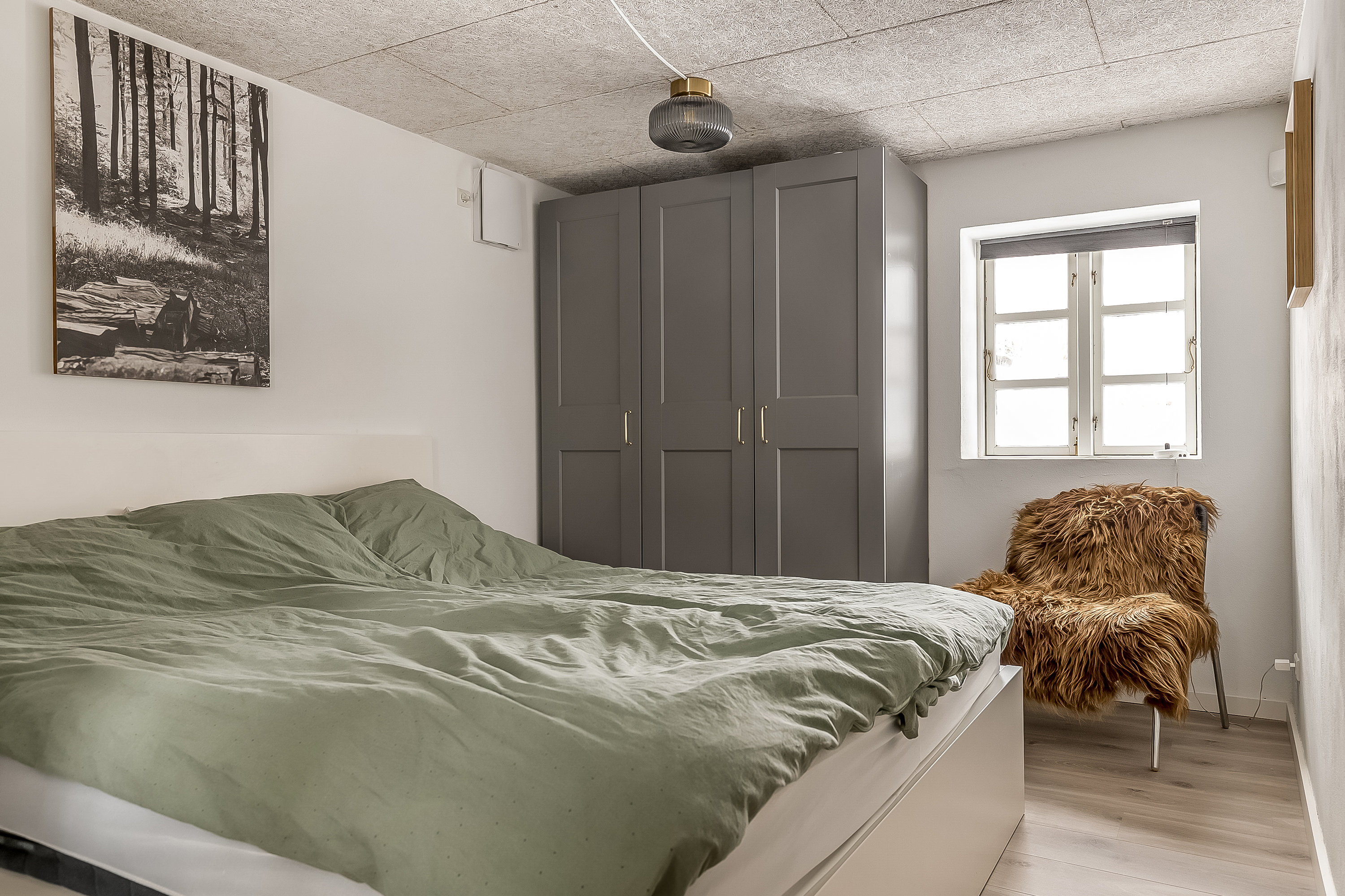 Fremhævet soveværelse billede i fuldskærmstilstand. Billede af Brakker Stationsvej 15, Brakker, 6040 Egtved