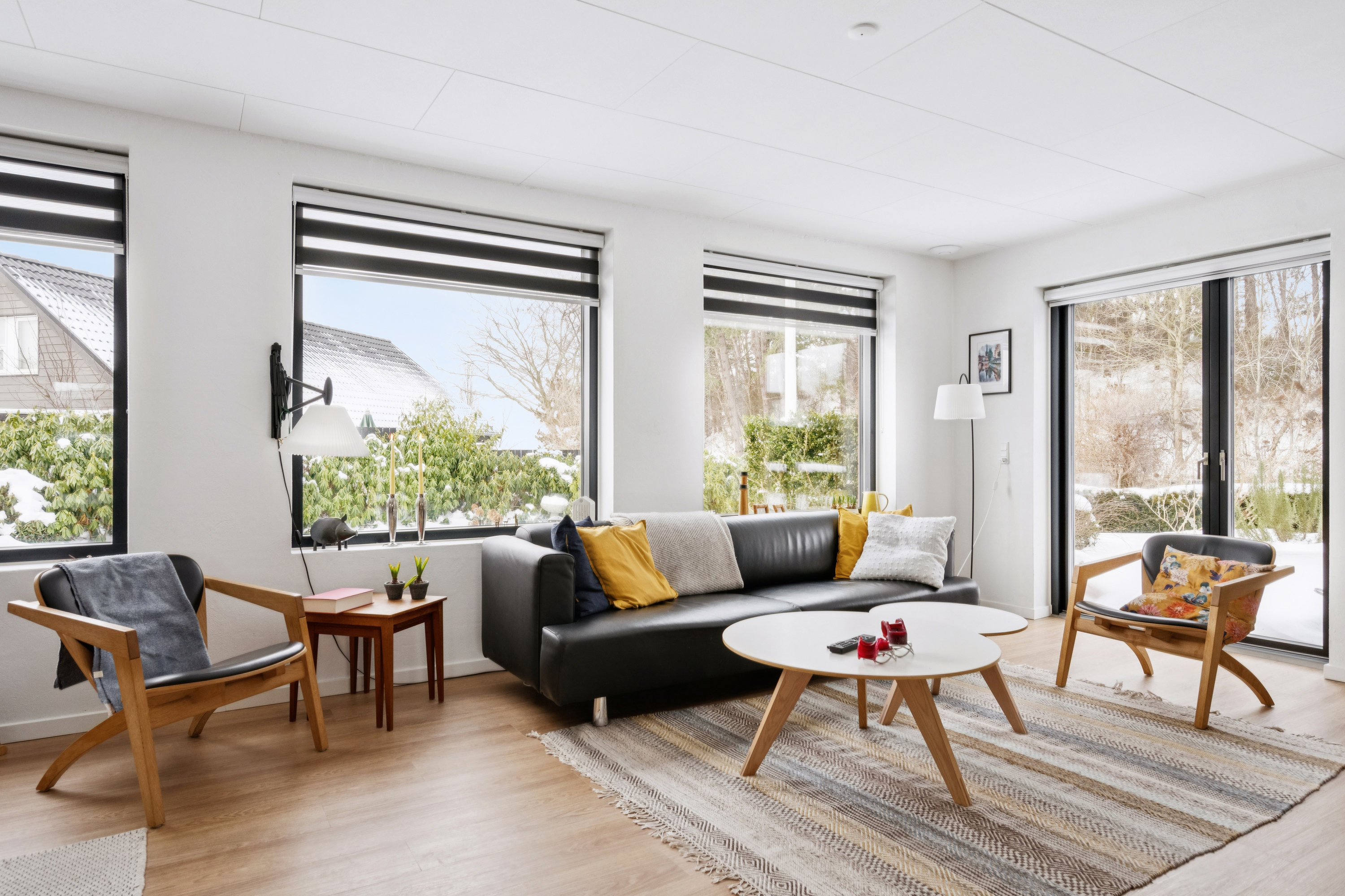 Fremhævet stue billede i fuldskærmstilstand. Billede af Skelhøjevej 13, 8400 Ebeltoft