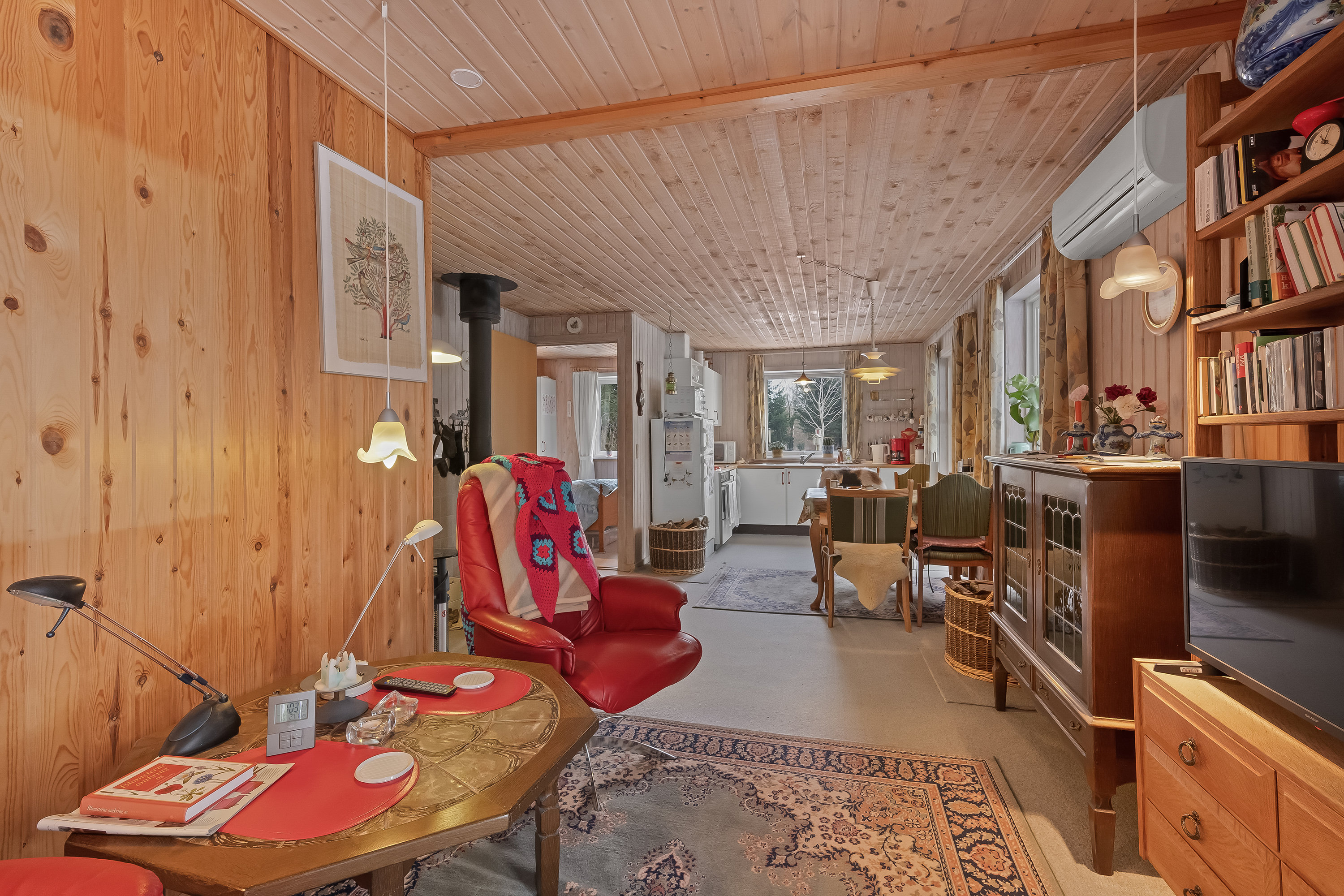 Fremhævet stue billede i fuldskærmstilstand. Billede af Gyvelvej 31, Stauning, 6900 Skjern