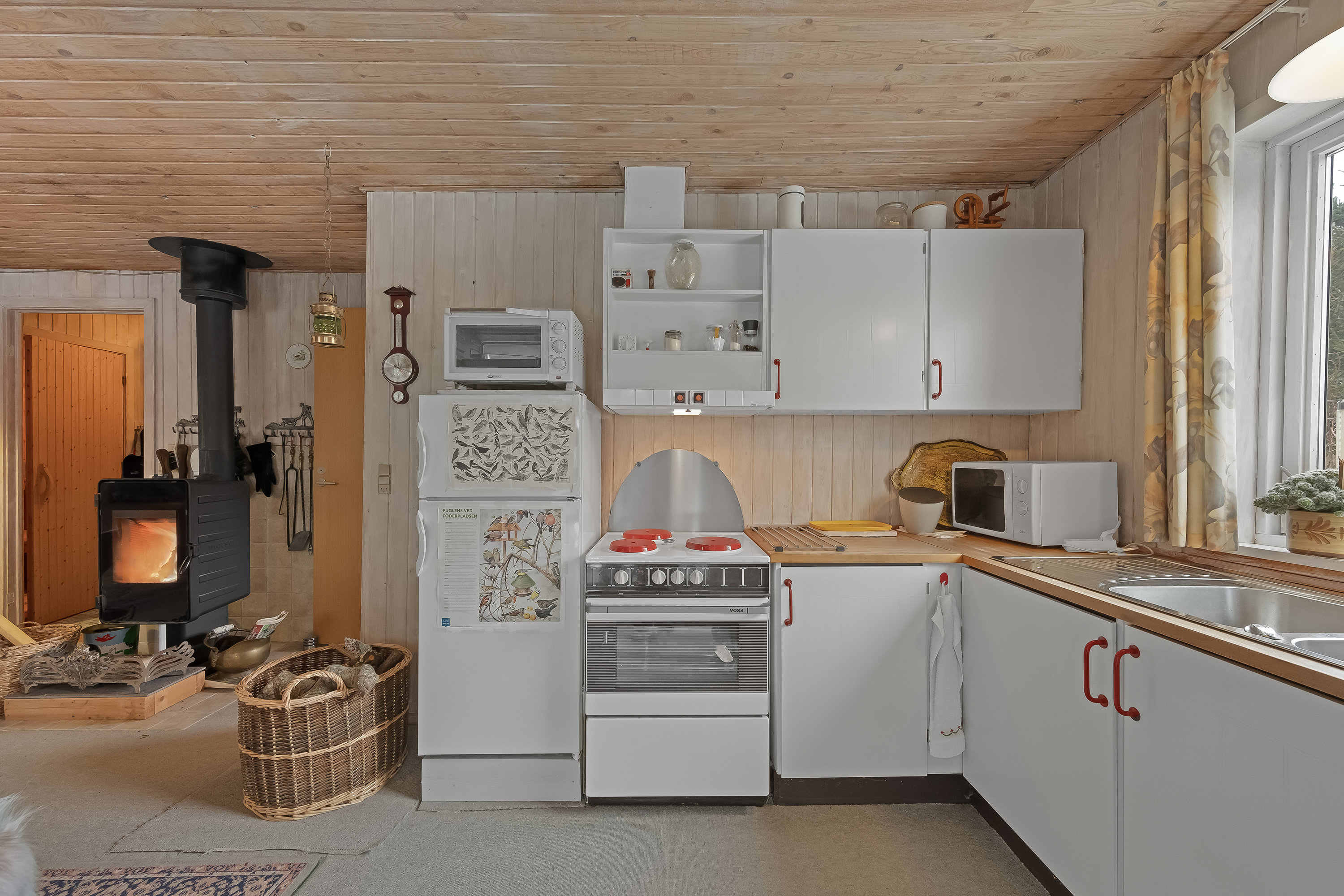 Fremhævet køkken billede i fuldskærmstilstand. Billede af Gyvelvej 31, Stauning, 6900 Skjern