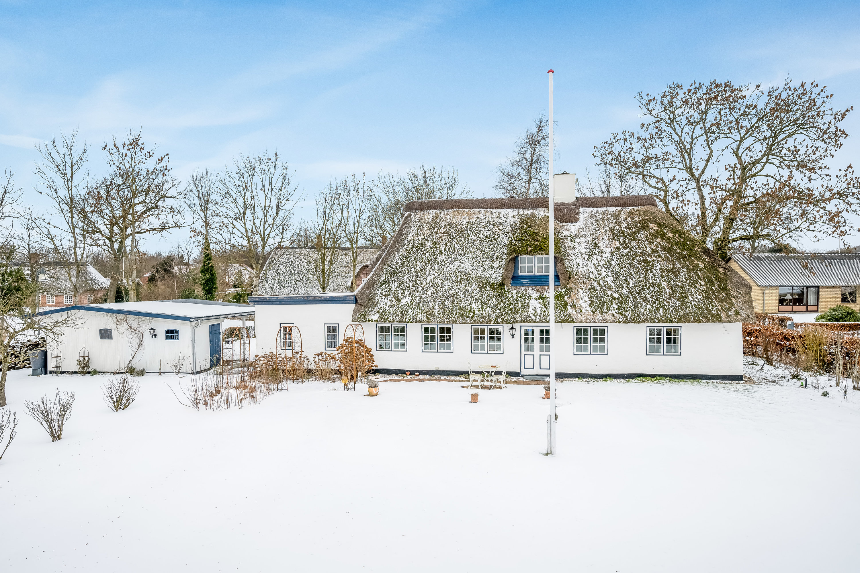 Fremhævet facade billede i fuldskærmstilstand. Billede af Strædet 27, Møgeltønder, 6270 Tønder