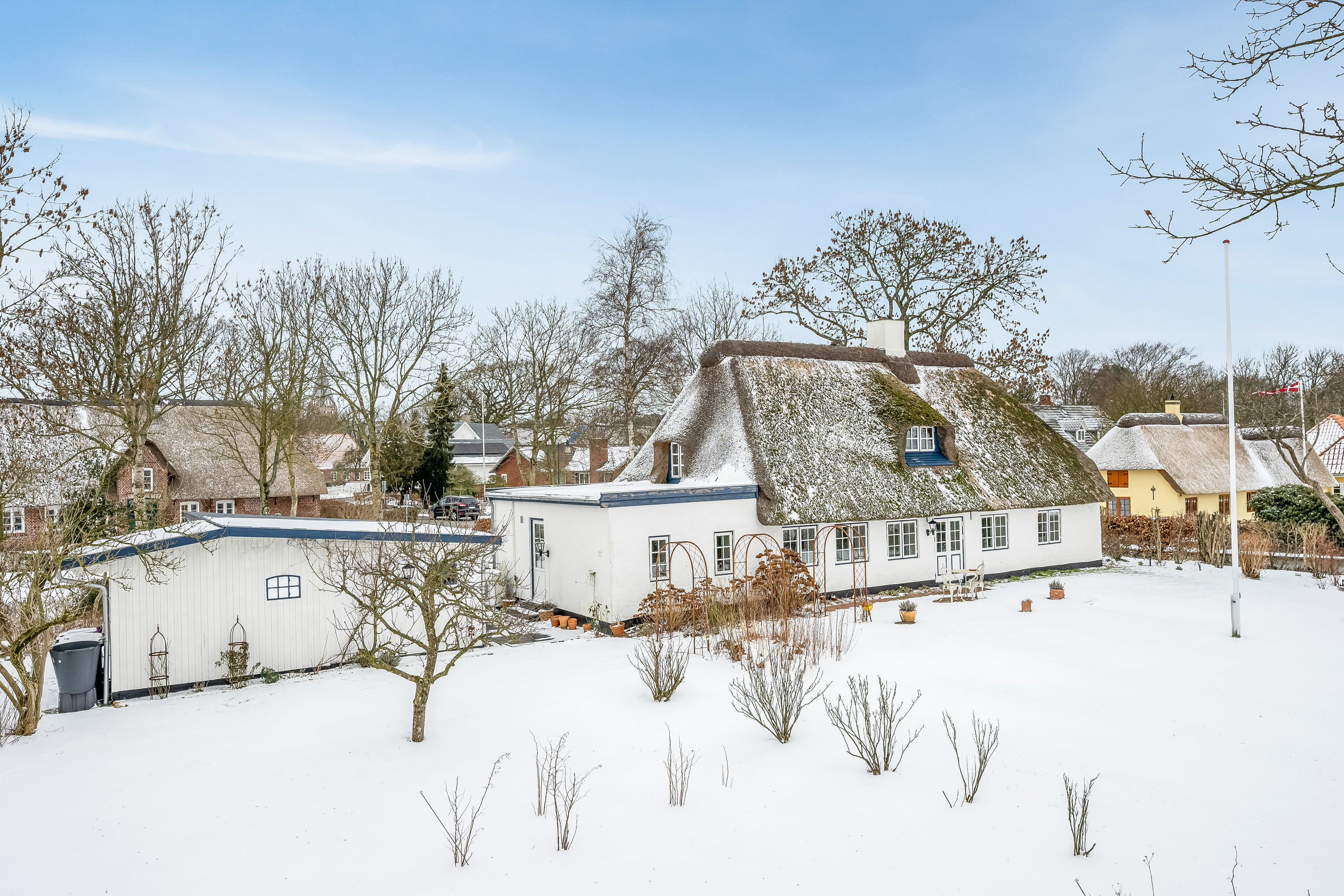 Fremhævet facade billede i fuldskærmstilstand. Billede af Strædet 27, Møgeltønder, 6270 Tønder