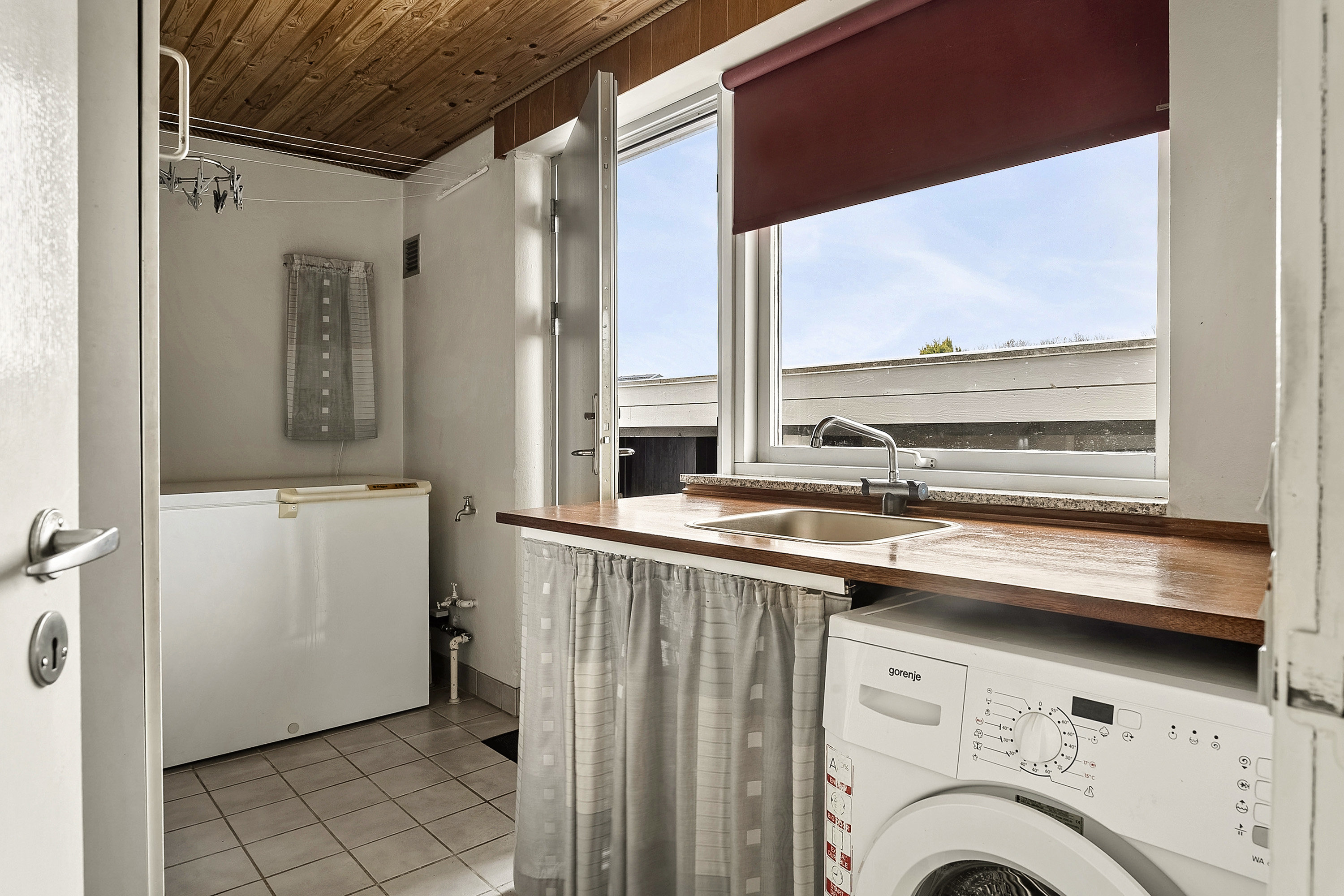 Fremhævet værelse billede i fuldskærmstilstand. Billede af Højvangen 40, 8700 Horsens