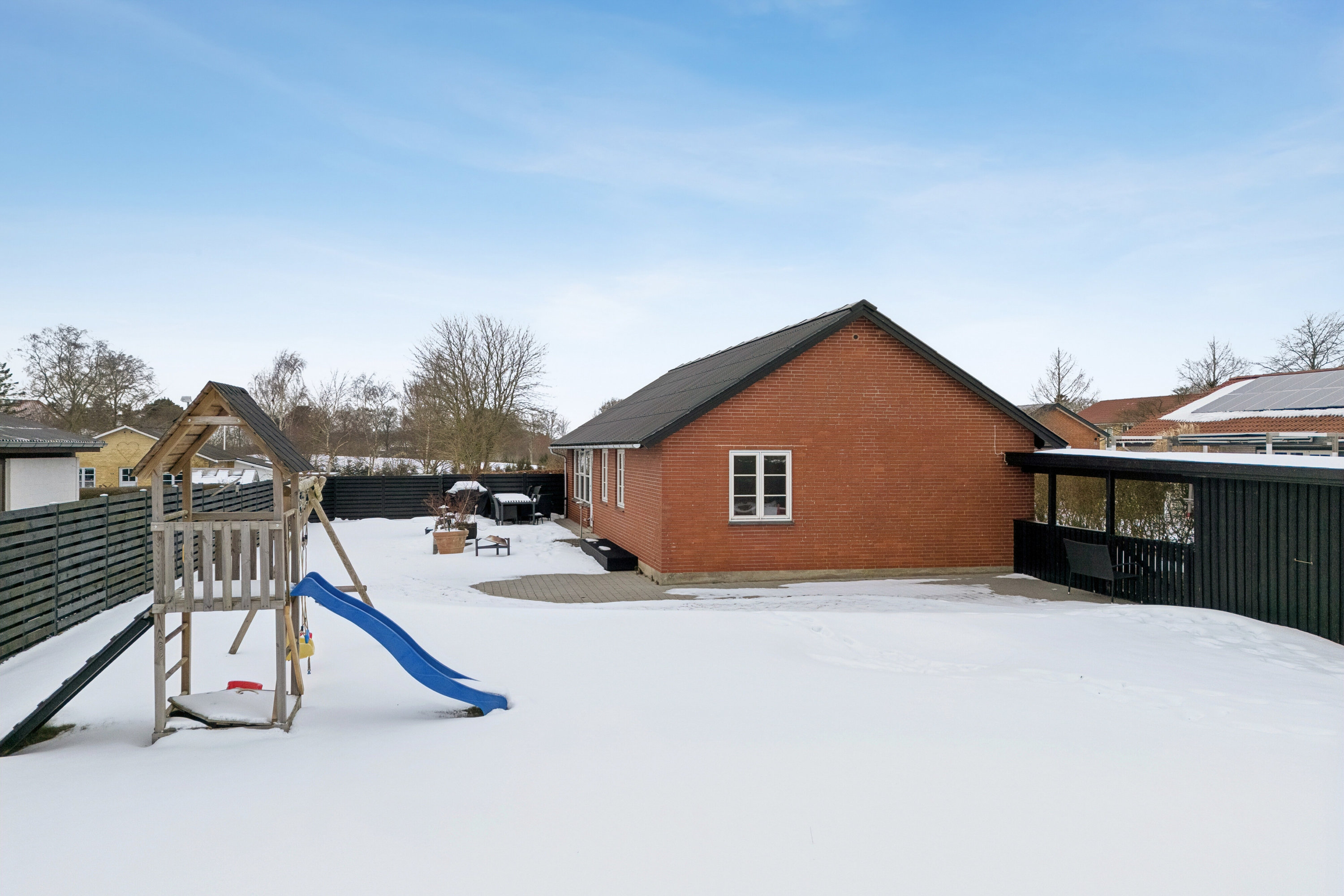 Fremhævet set fra haven billede i fuldskærmstilstand. Billede af Møllemarksvej 8, 4291 Ruds Vedby