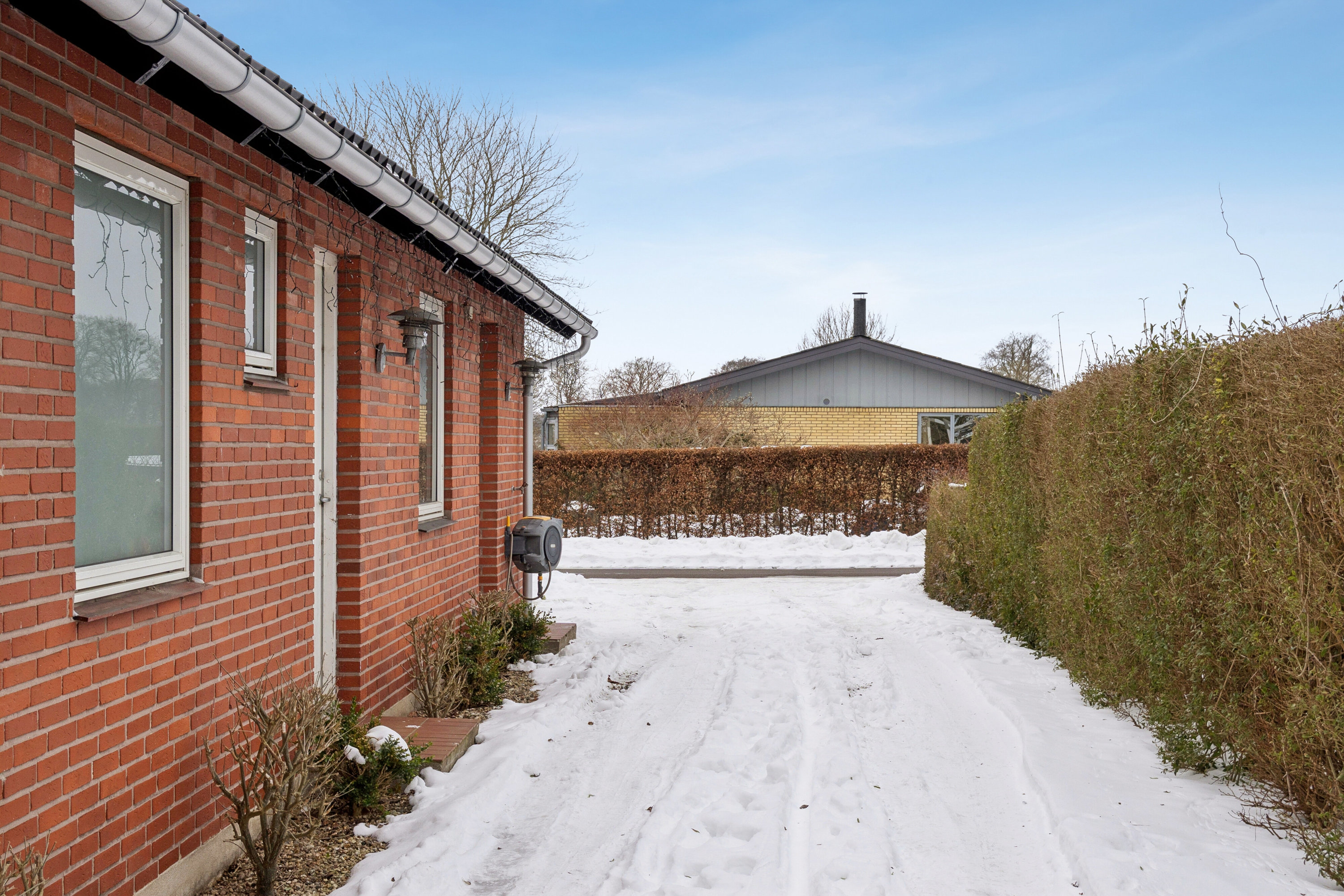 Fremhævet udendørs billede i fuldskærmstilstand. Billede af Møllemarksvej 8, 4291 Ruds Vedby