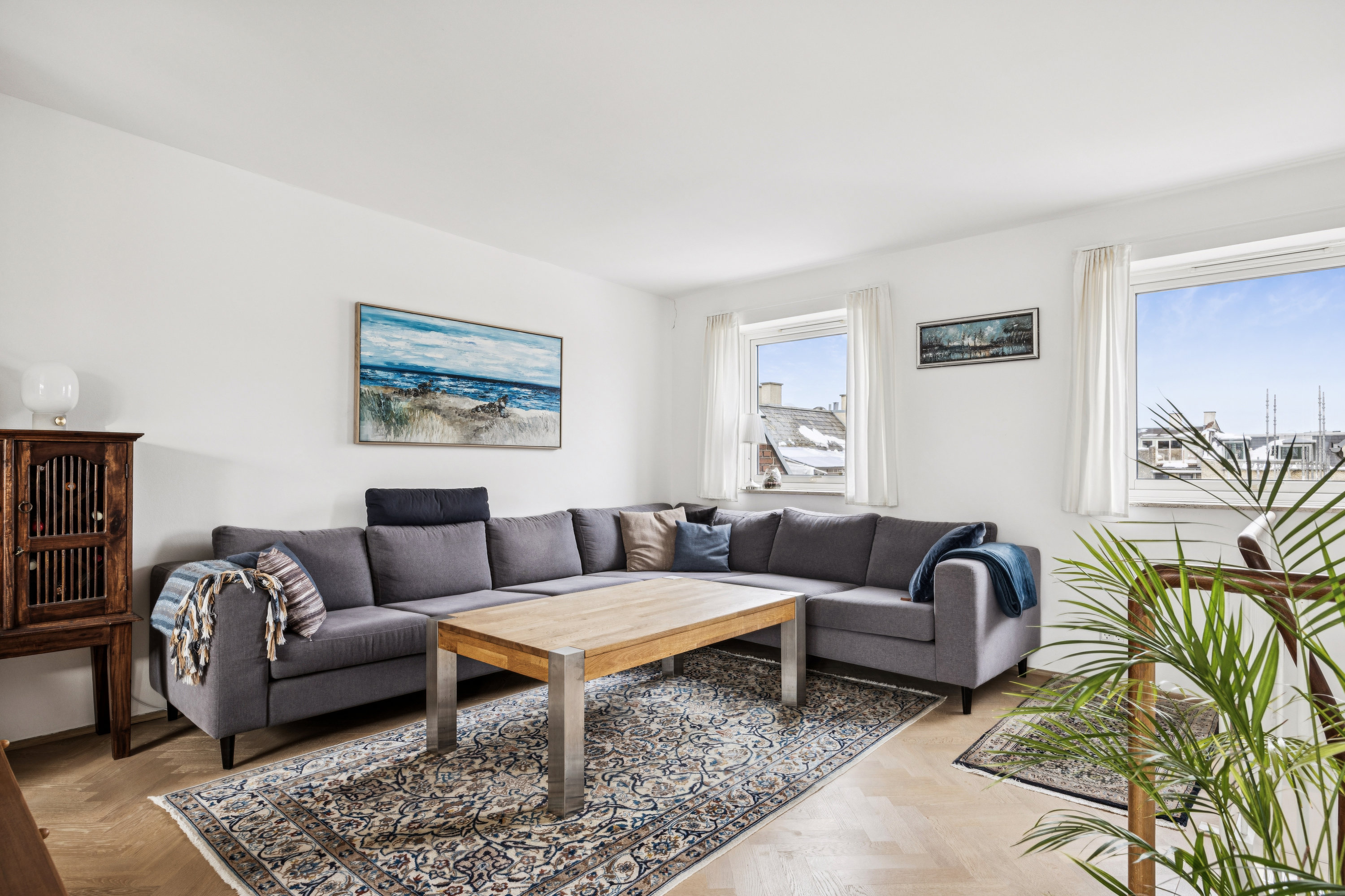 Fremhævet stue billede i fuldskærmstilstand. Billede af Bianco Lunos Alle 8, 4. th., 1868 Frederiksberg C