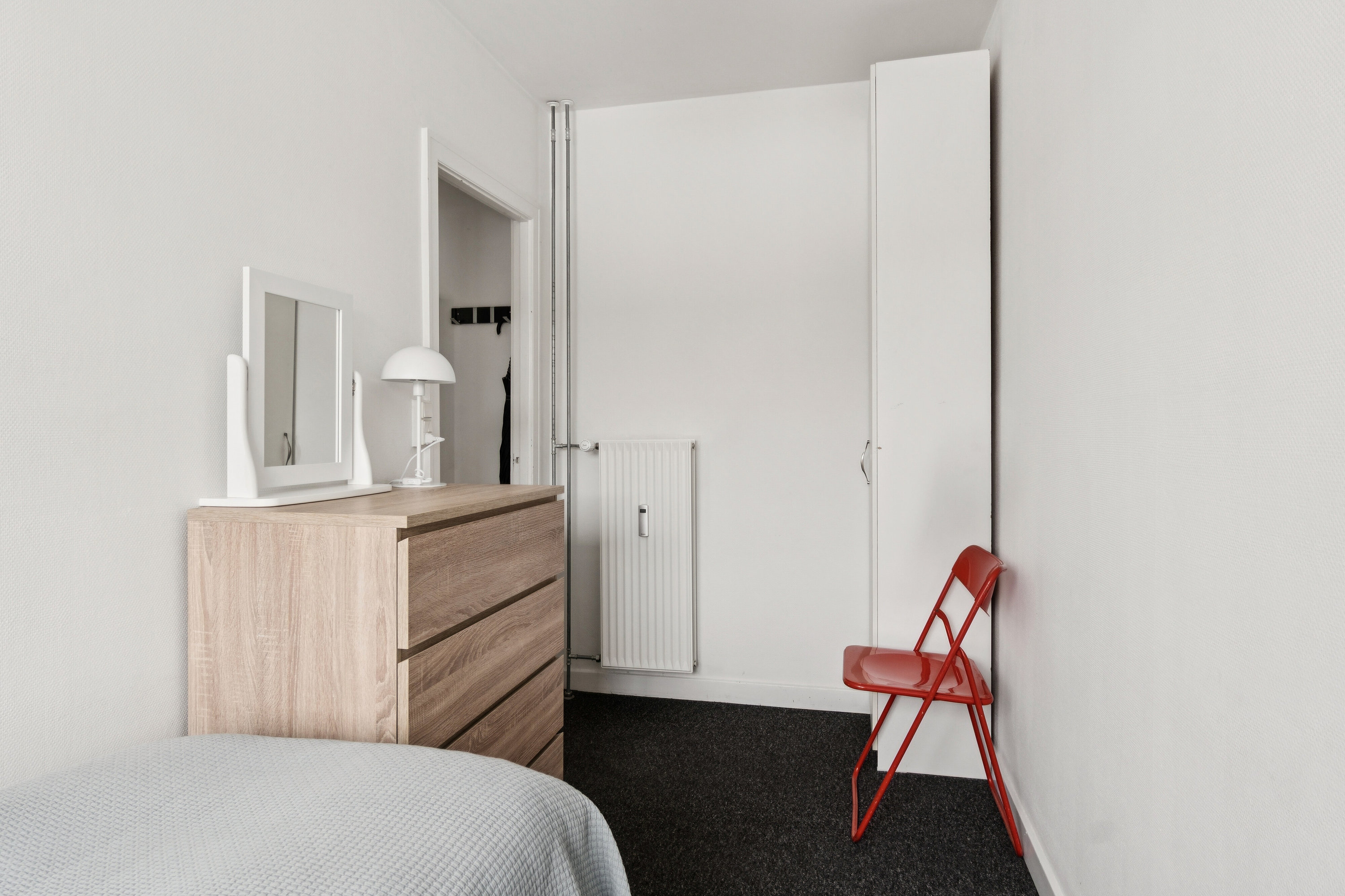 Fremhævet soveværelse billede i fuldskærmstilstand. Billede af Lyngbygårdsvej 53, 1. th., 2800 Kongens Lyngby