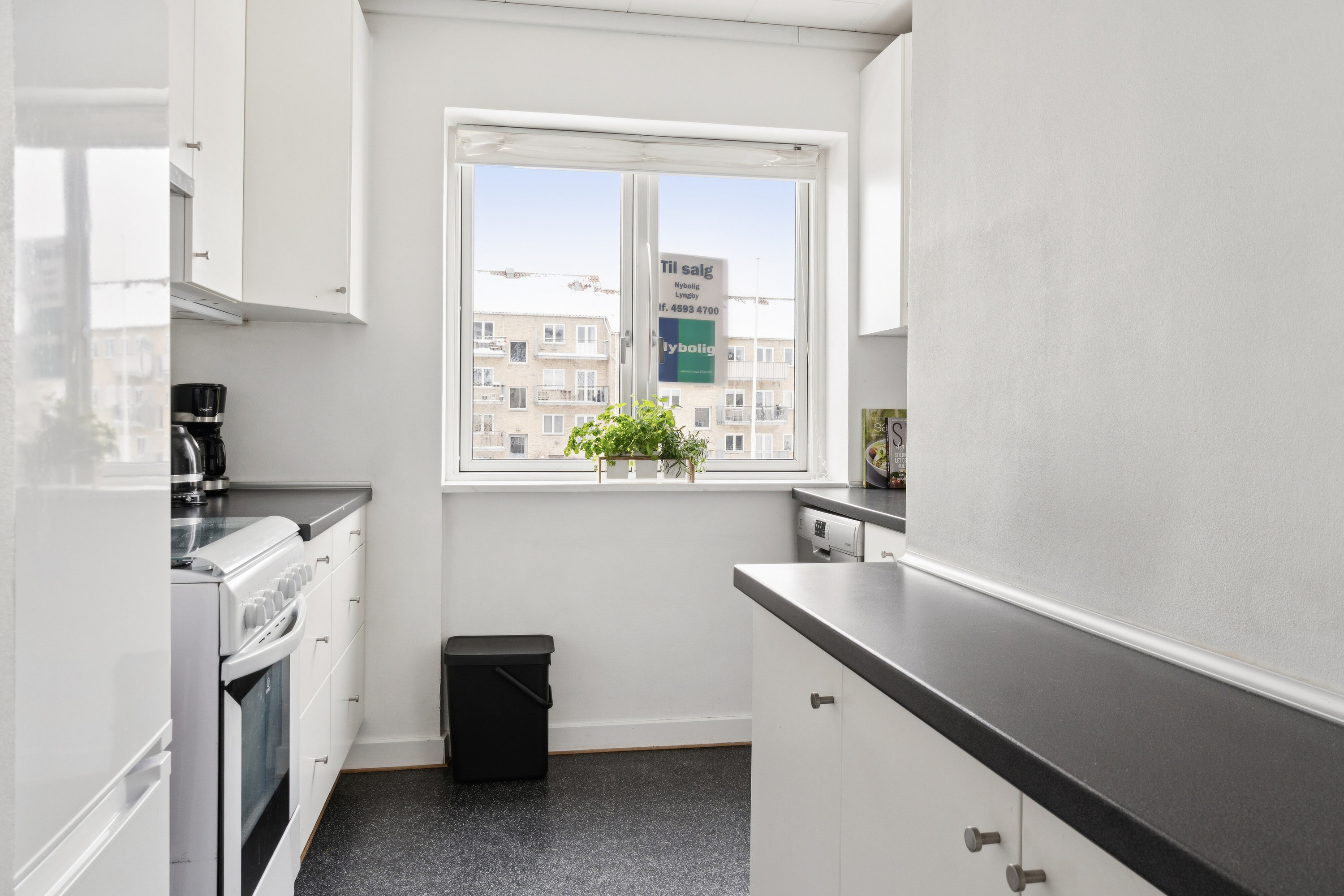 Fremhævet værelse billede i fuldskærmstilstand. Billede af Lyngbygårdsvej 53, 1. th., 2800 Kongens Lyngby
