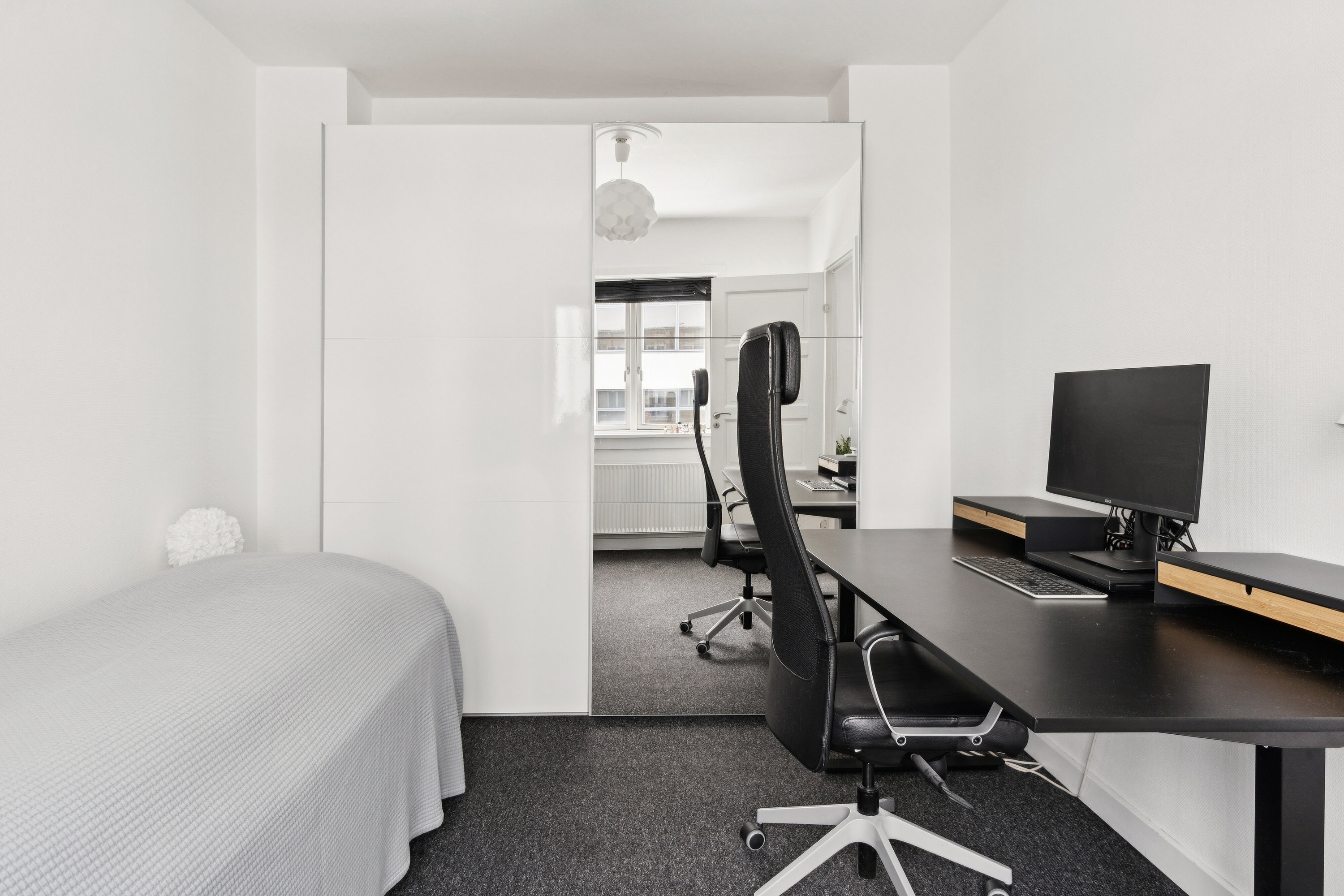 Fremhævet værelse billede i fuldskærmstilstand. Billede af Lyngbygårdsvej 53, 1. th., 2800 Kongens Lyngby