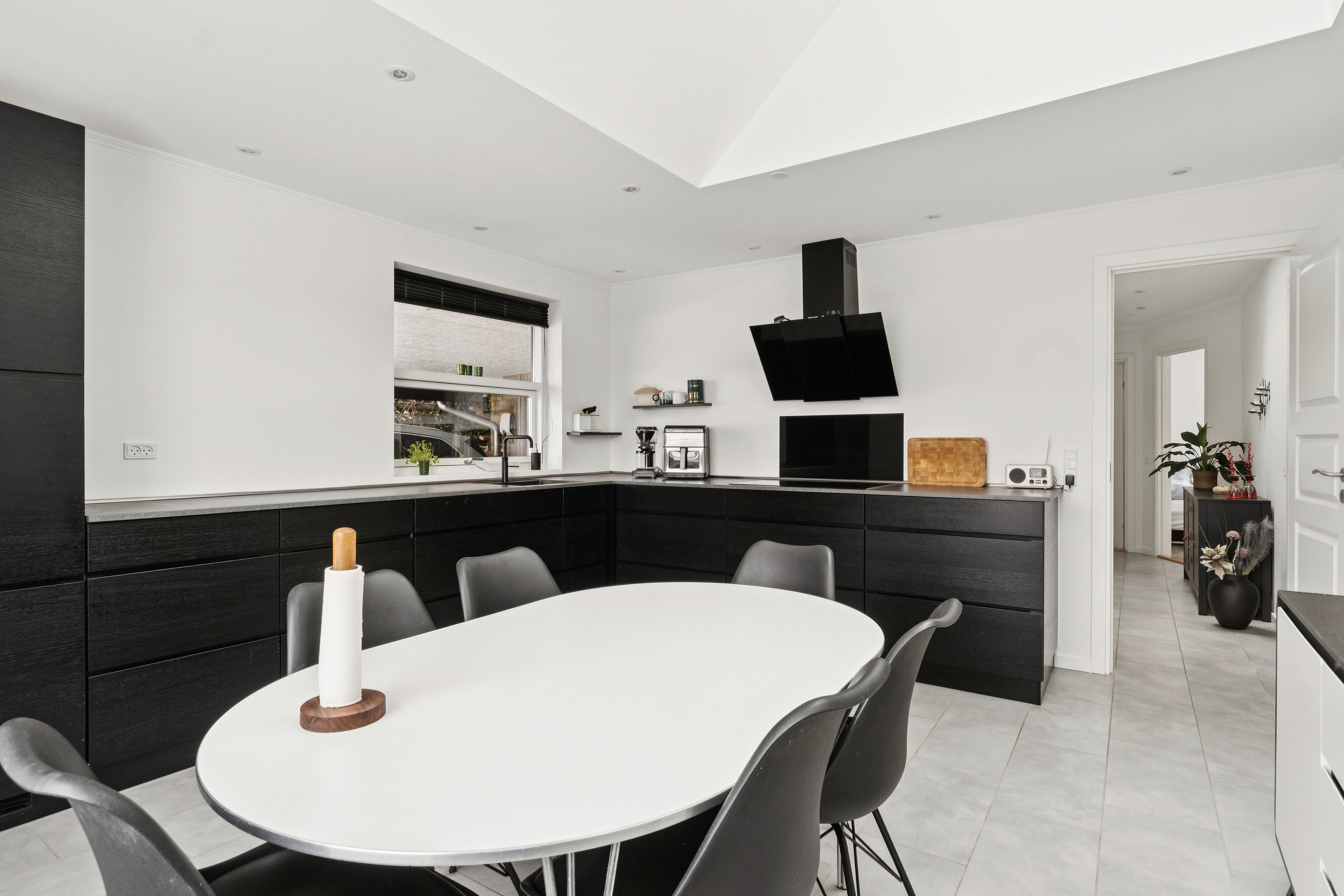 Fremhævet spisestue billede i fuldskærmstilstand. Billede af Fresiavej 4, 9800 Hjørring