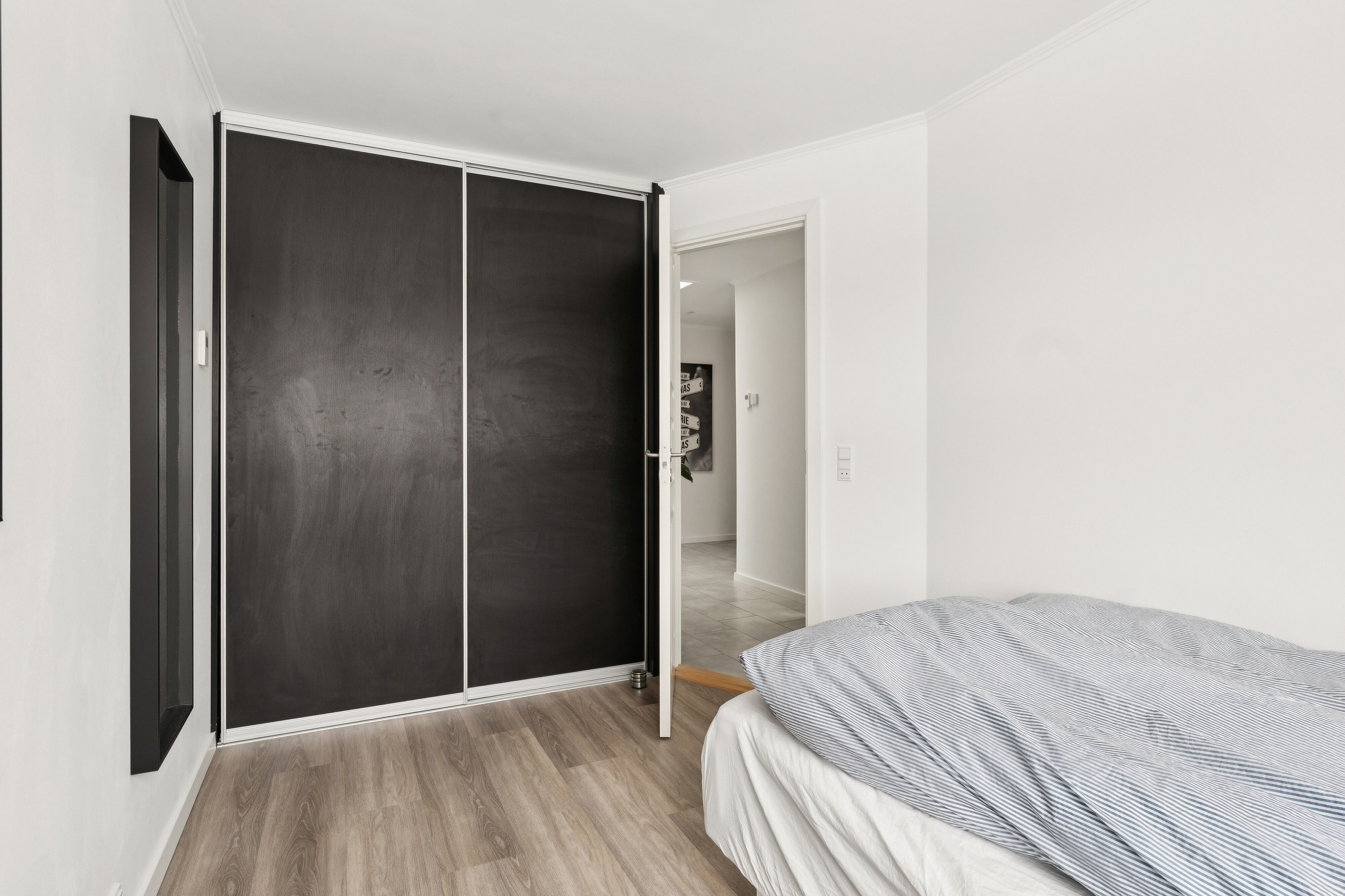 Fremhævet soveværelse billede i fuldskærmstilstand. Billede af Fresiavej 4, 9800 Hjørring