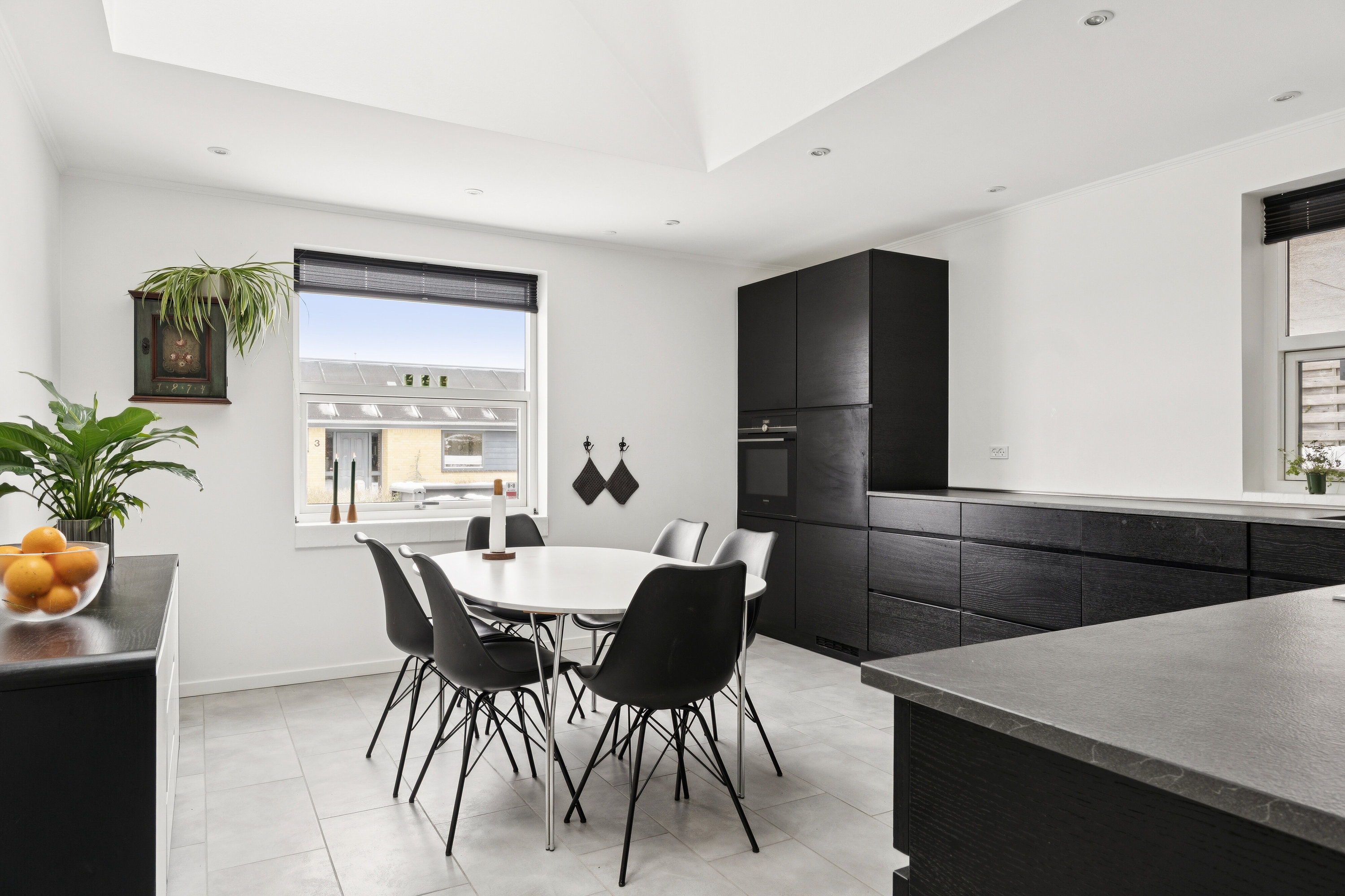 Fremhævet spisestue billede i fuldskærmstilstand. Billede af Fresiavej 4, 9800 Hjørring