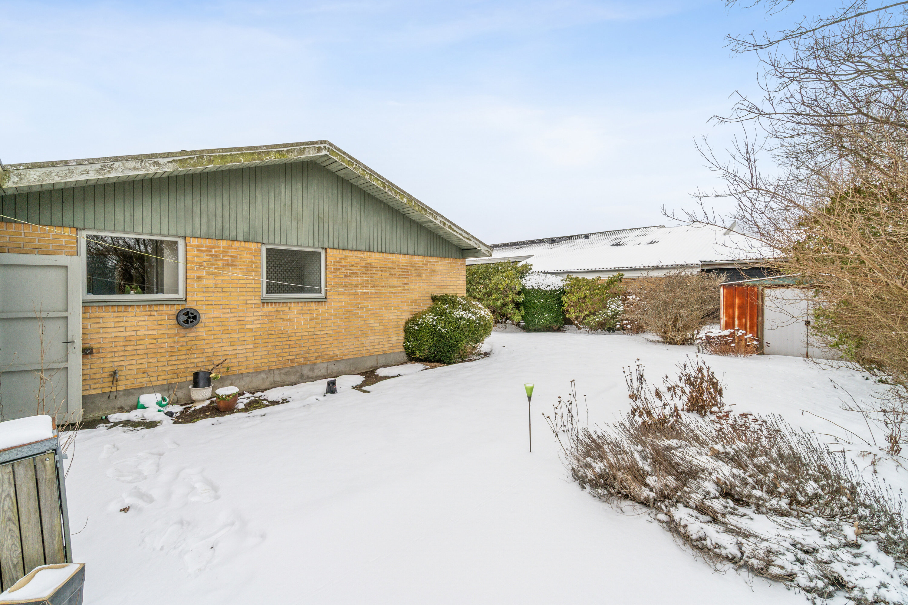 Fremhævet udendørs billede i fuldskærmstilstand. Billede af Fuglebakken 20, 7760 Hurup Thy