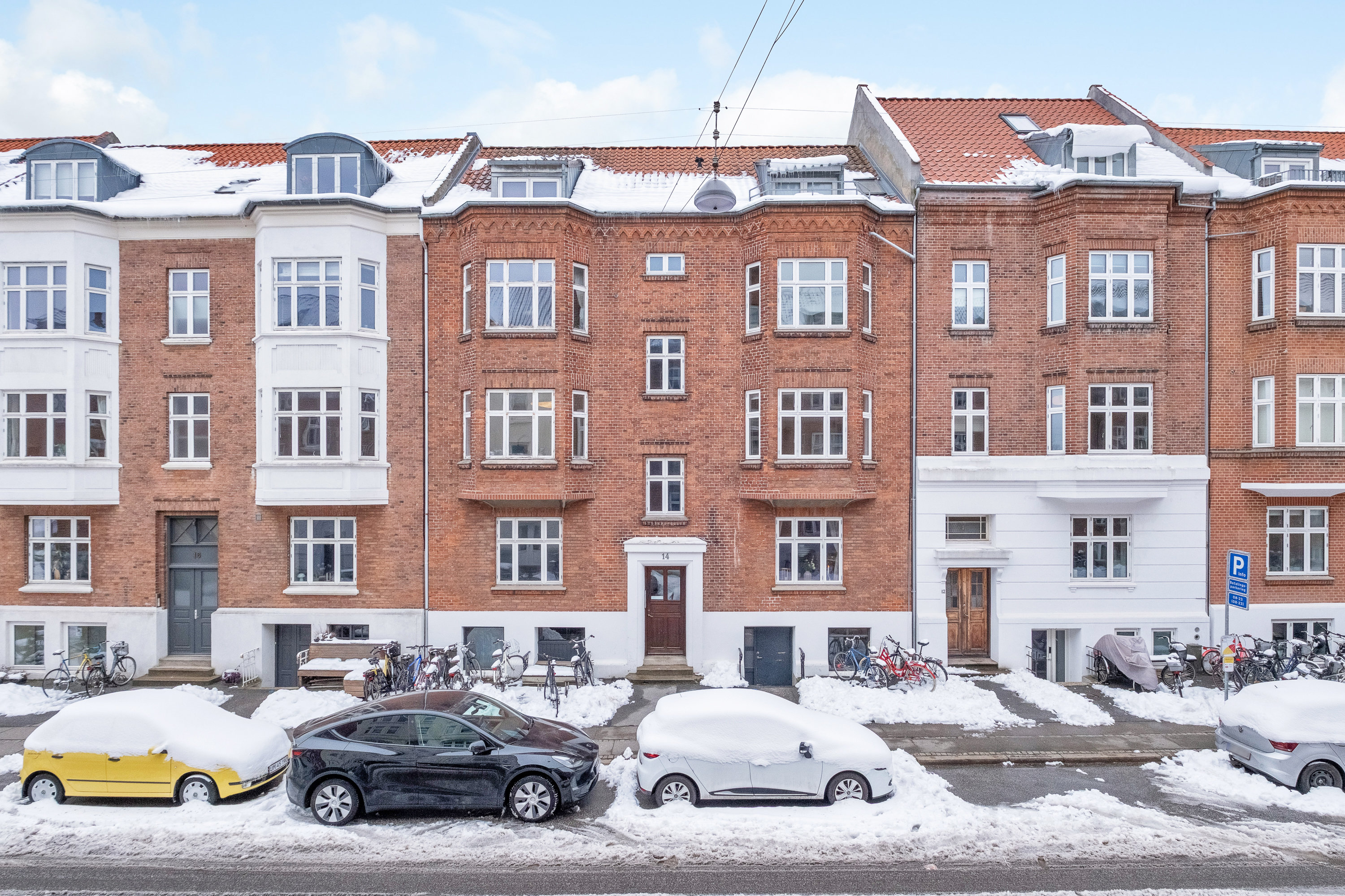 Fremhævet facade billede i fuldskærmstilstand. Billede af Hedemannsgade 14, st.. th., 8000 Aarhus C