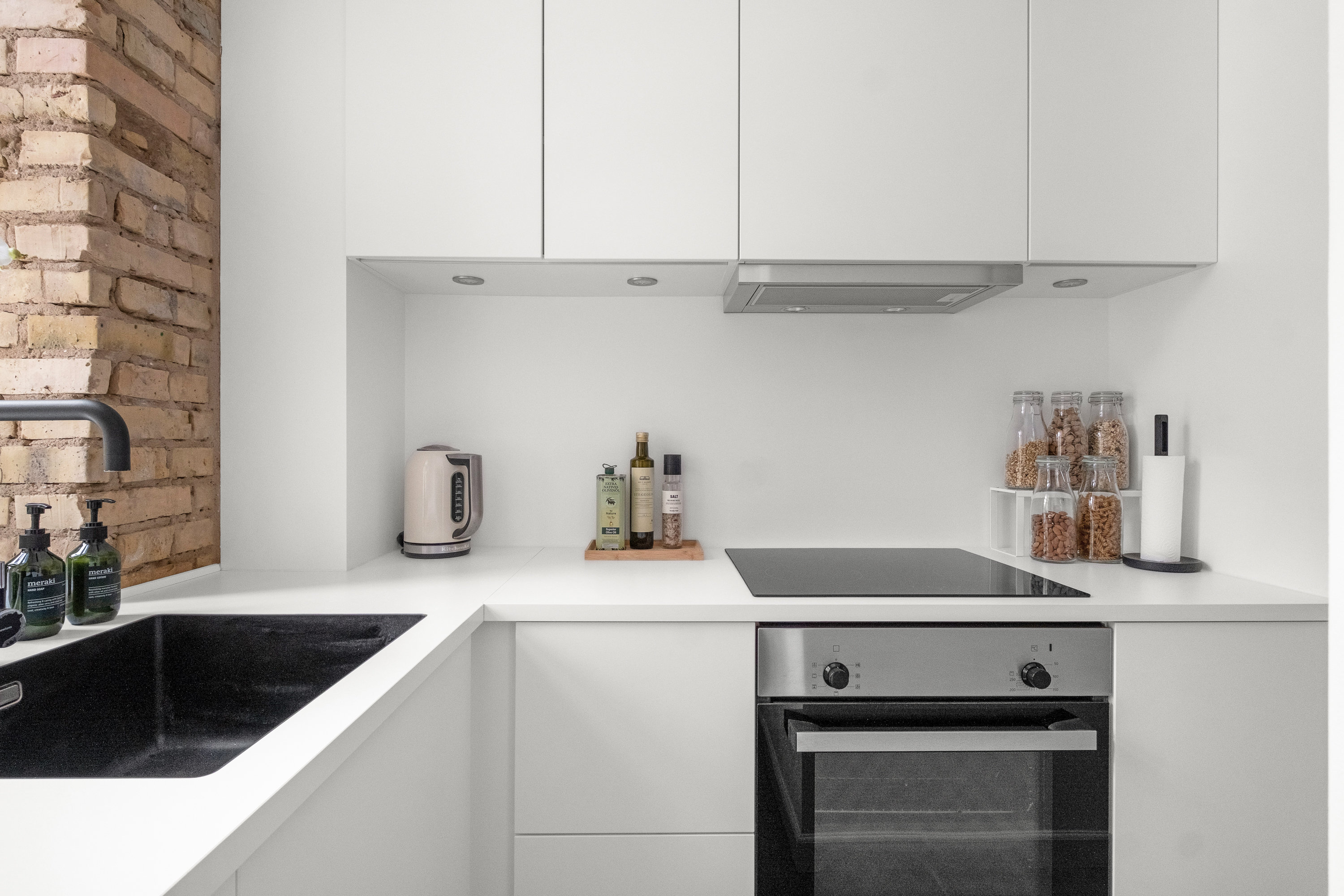 Fremhævet køkken billede i fuldskærmstilstand. Billede af Hedemannsgade 14, st.. th., 8000 Aarhus C