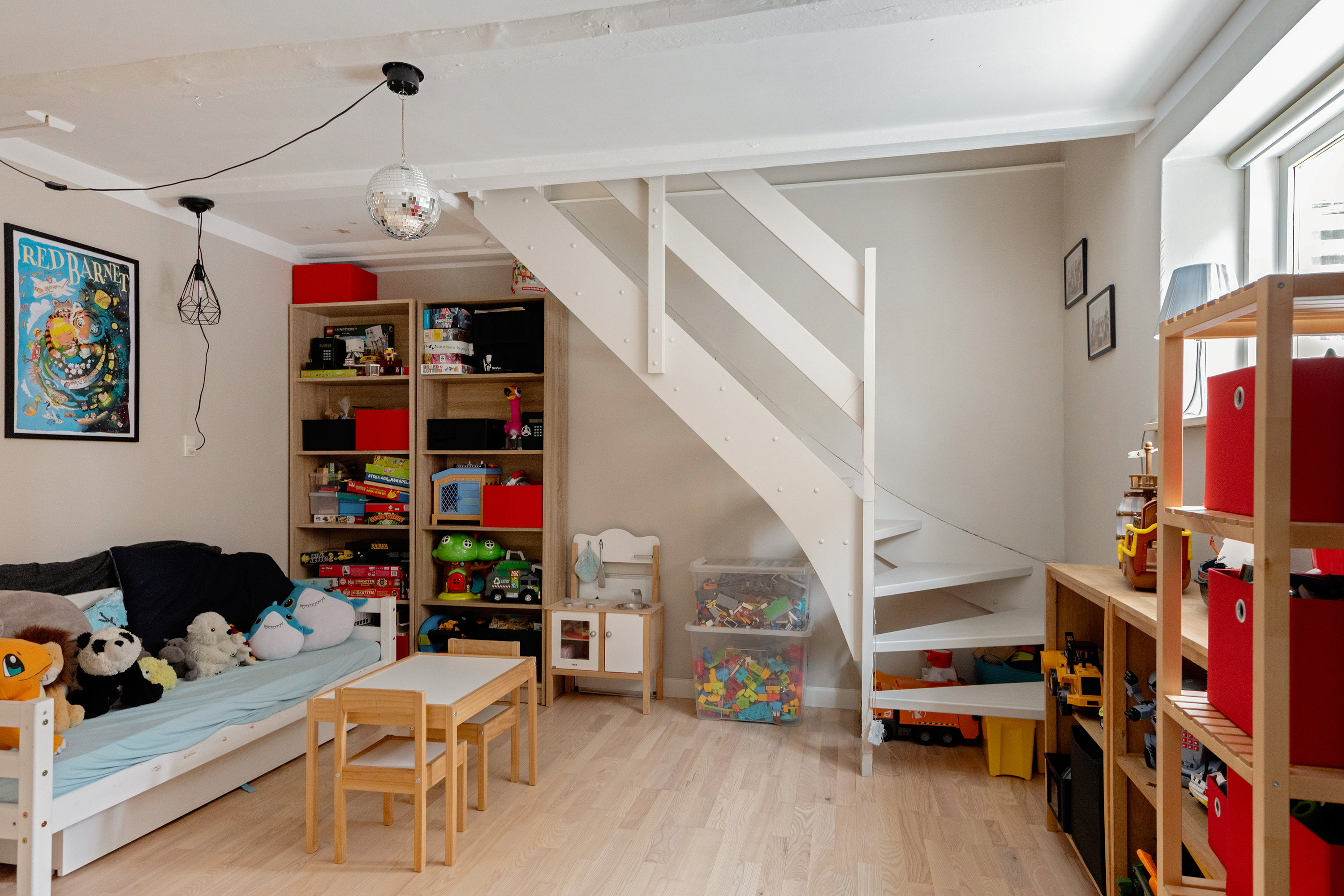 Fremhævet  billede i fuldskærmstilstand. Billede af Engvej 43, st.., 2300 København S