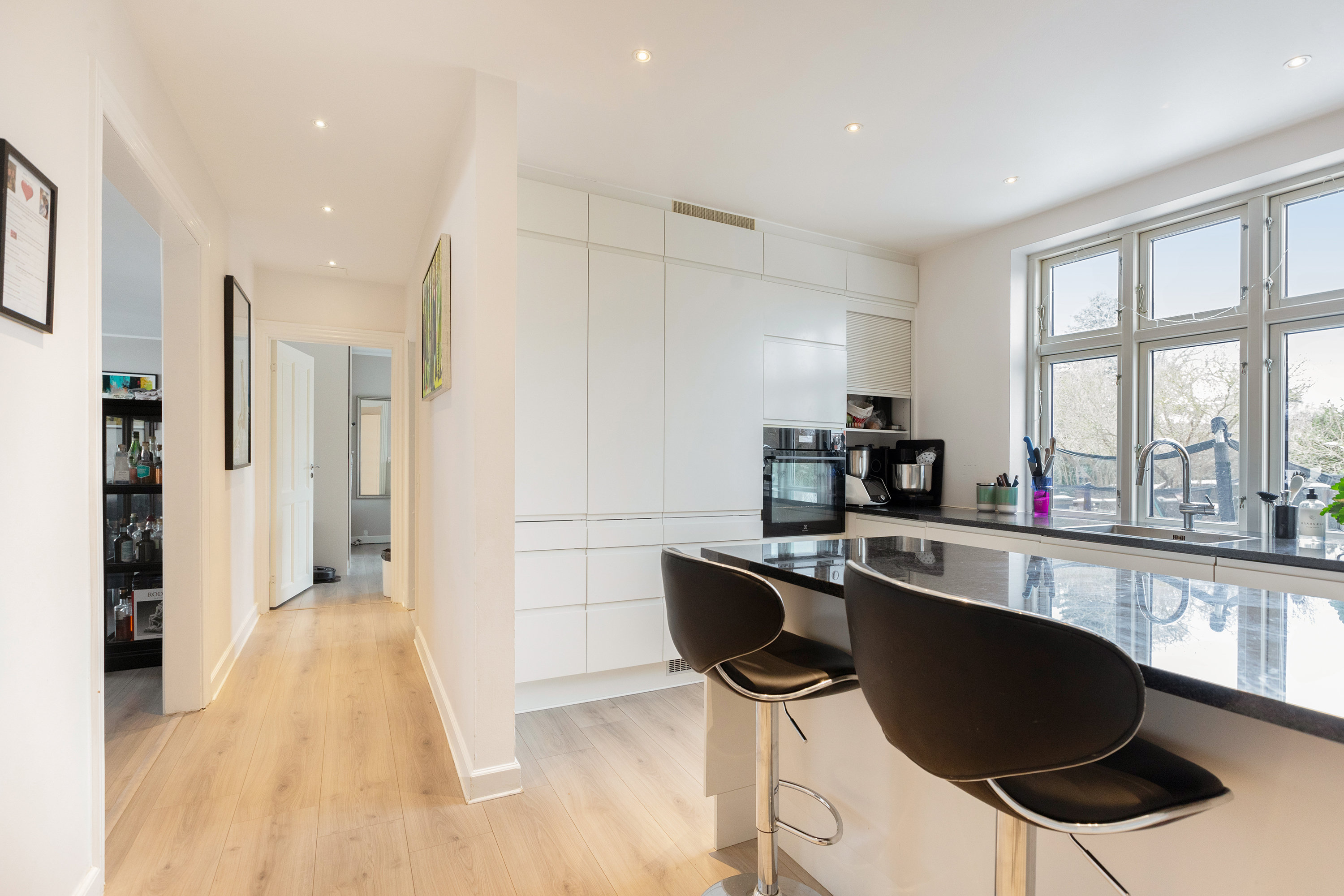 Fremhævet  billede i fuldskærmstilstand. Billede af Engvej 43, st.., 2300 København S