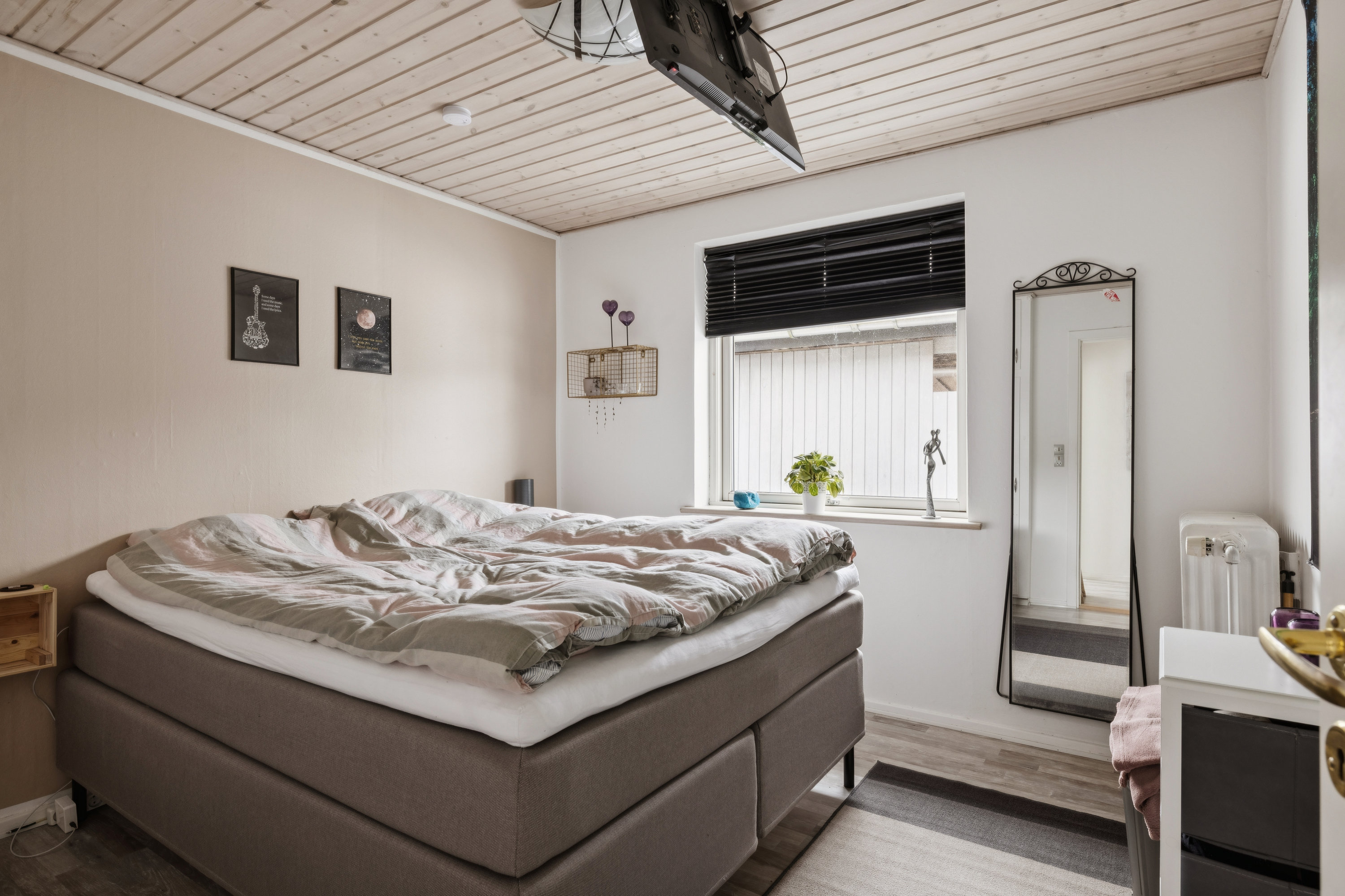 Fremhævet værelse billede i fuldskærmstilstand. Billede af Ingstrupvej 39, Rødding, 8830 Tjele