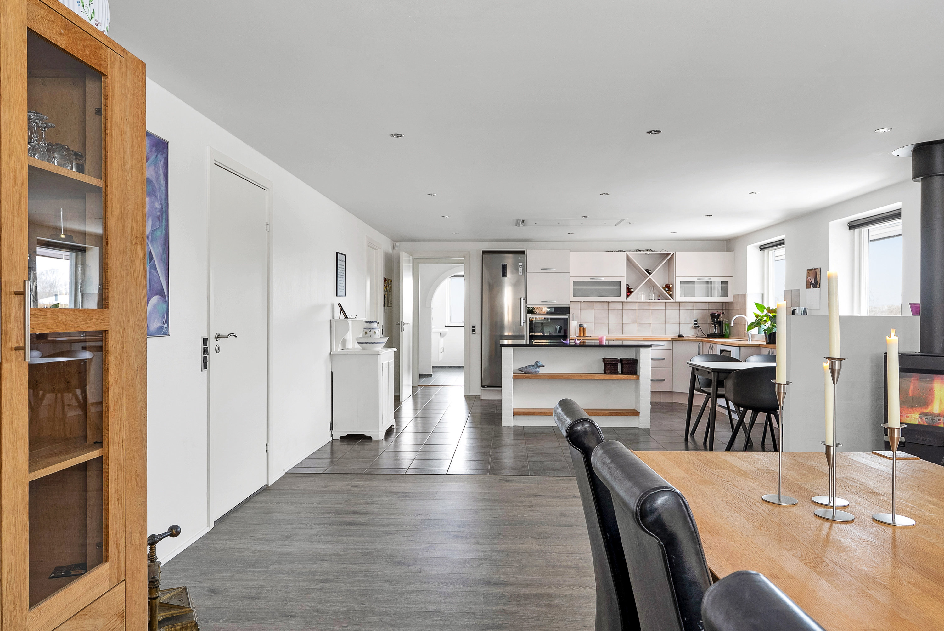 Fremhævet køkken billede i fuldskærmstilstand. Billede af Mariehønevænget 12, Hjallese, 5260 Odense S