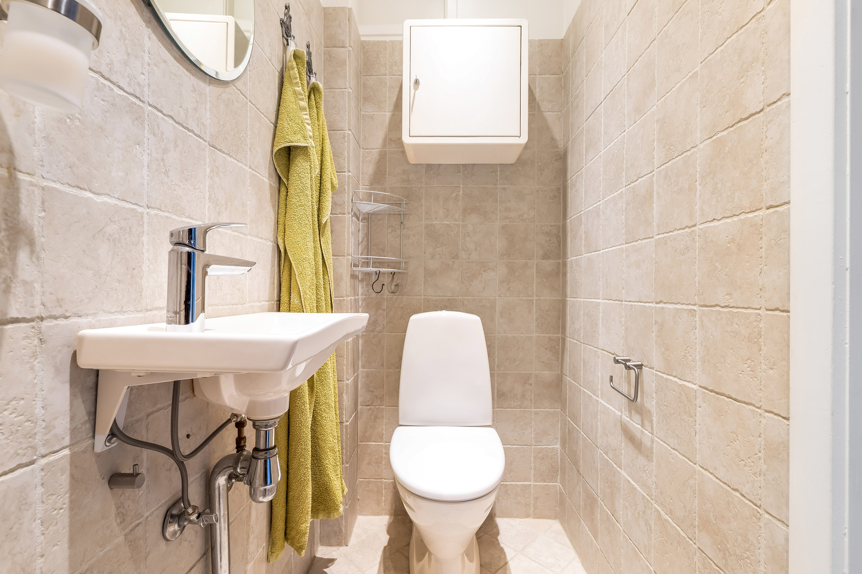 Fremhævet badeværelse billede i fuldskærmstilstand. Billede af Hansensvej 18, st.. th., 3400 Hillerød