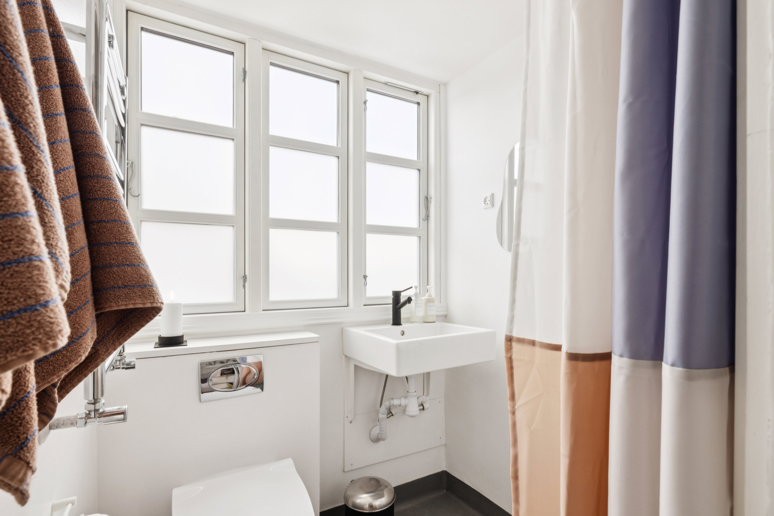 Fremhævet værelse billede i fuldskærmstilstand. Billede af Egevej 3, 8800 Viborg