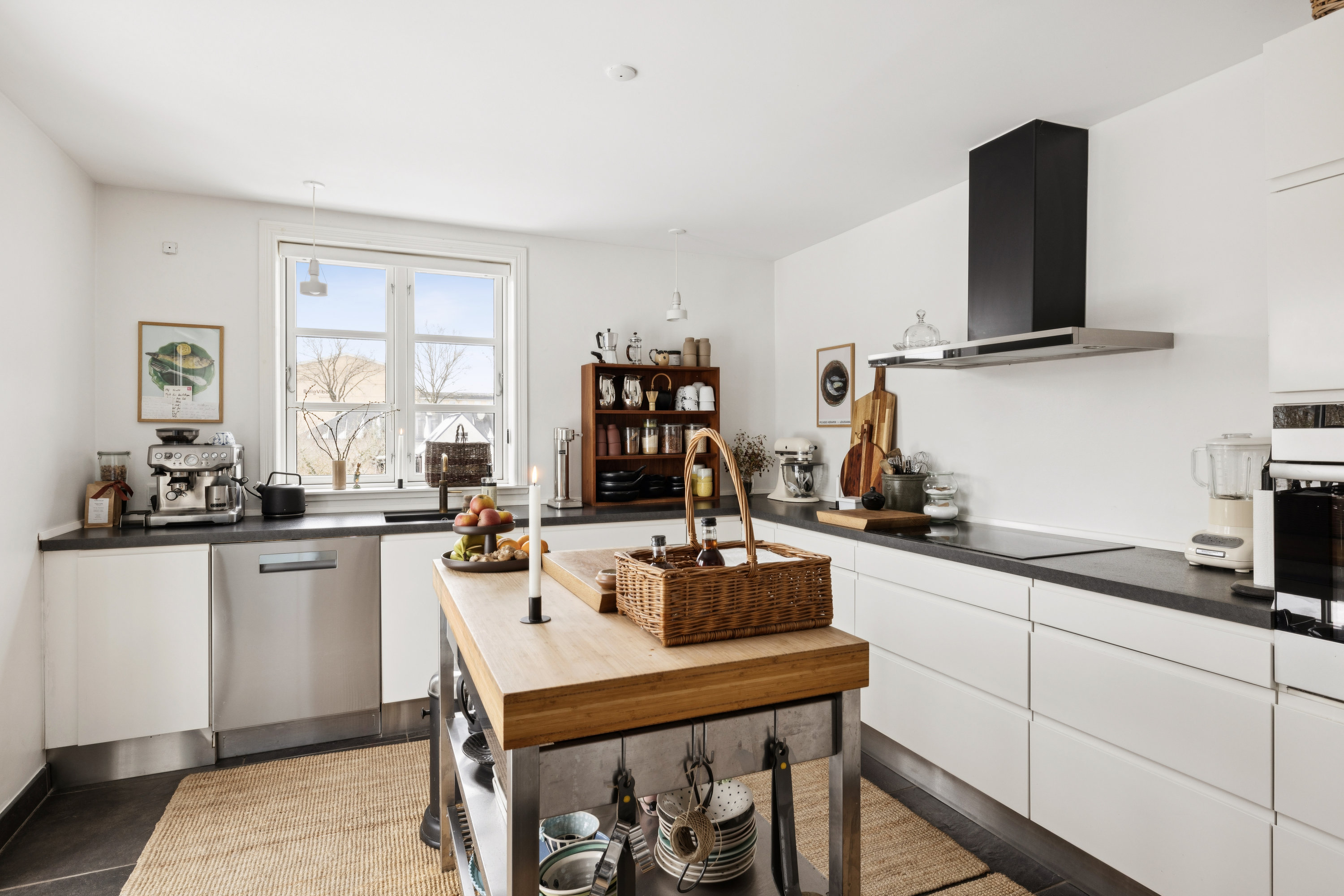 Fremhævet køkken billede i fuldskærmstilstand. Billede af Egevej 3, 8800 Viborg