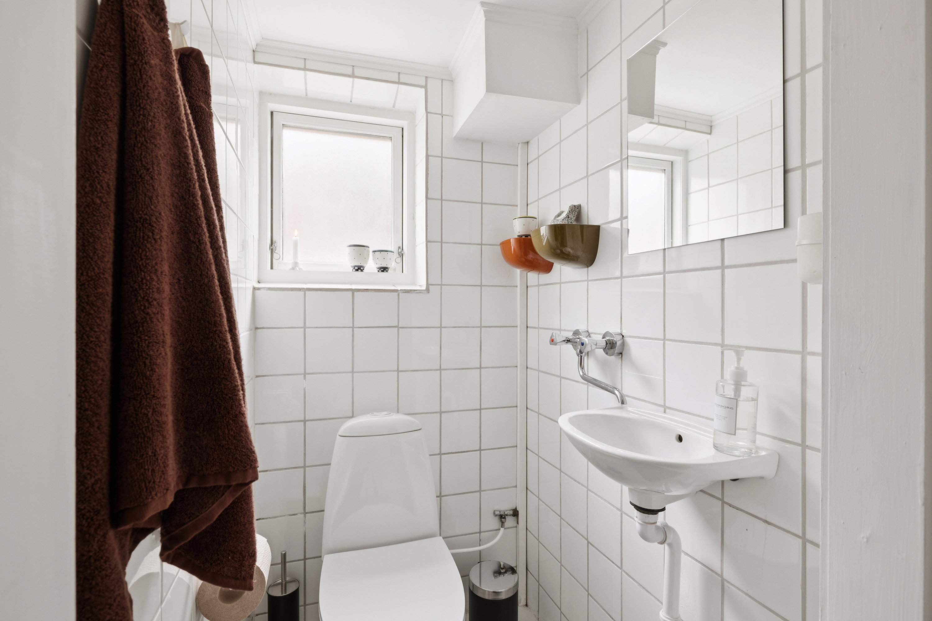 Fremhævet badeværelse billede i fuldskærmstilstand. Billede af Egevej 3, 8800 Viborg